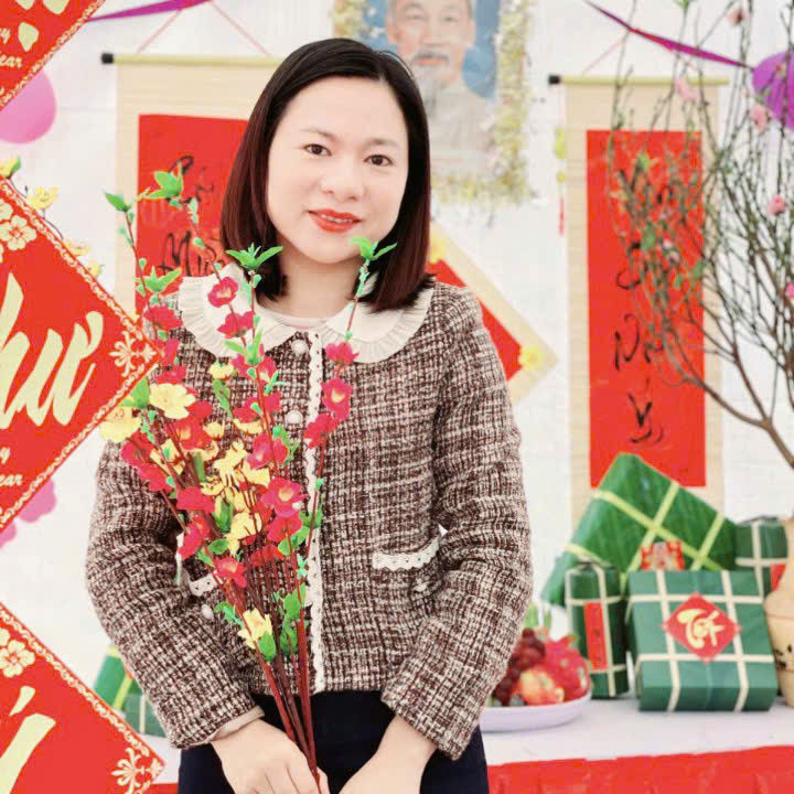 Theo Tiến sĩ Trần Hằng Ly, giới trẻ ngày nay đang phải đối mặt với rất nhiều áp lực, từ học tập, công việc, cho đến những kỳ vọng xã hội và sự cạnh tranh khốc liệt trong cuộc sống hiện đại.