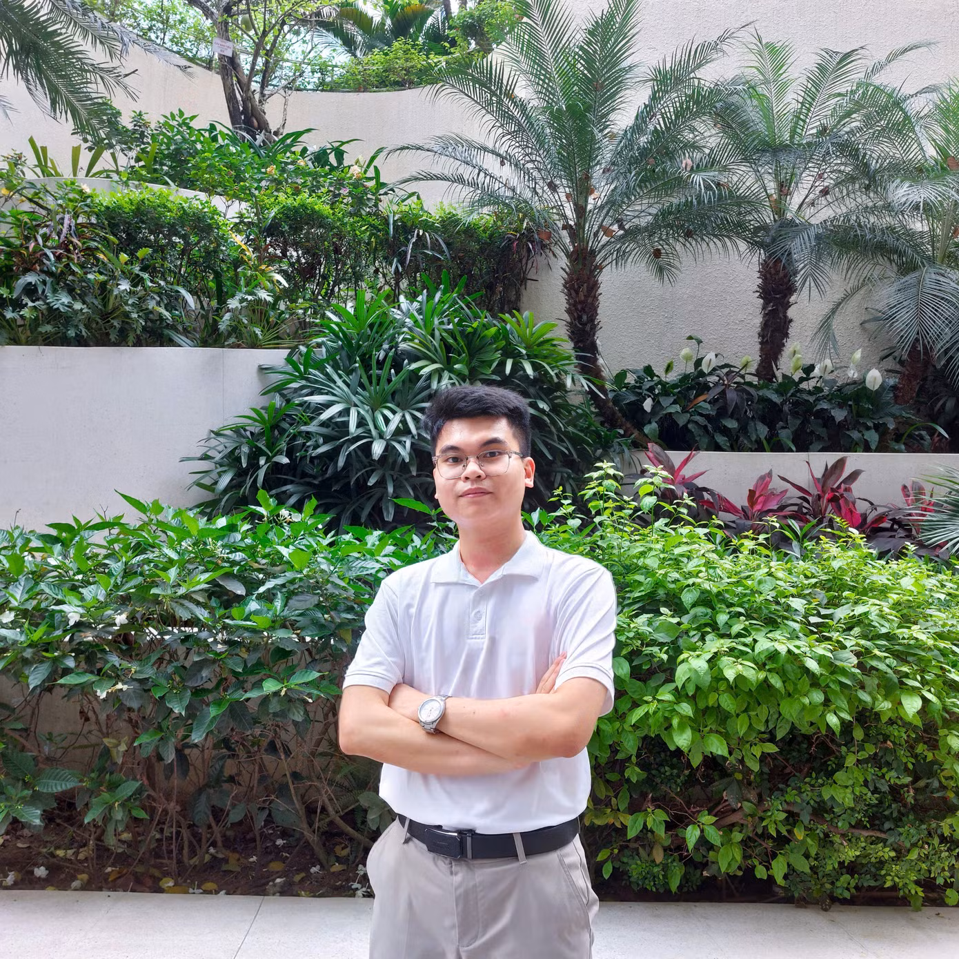 Đức Anh hiện là Product marketing (Tiếp thị sản phẩm) cho một công ty viễn thông.
