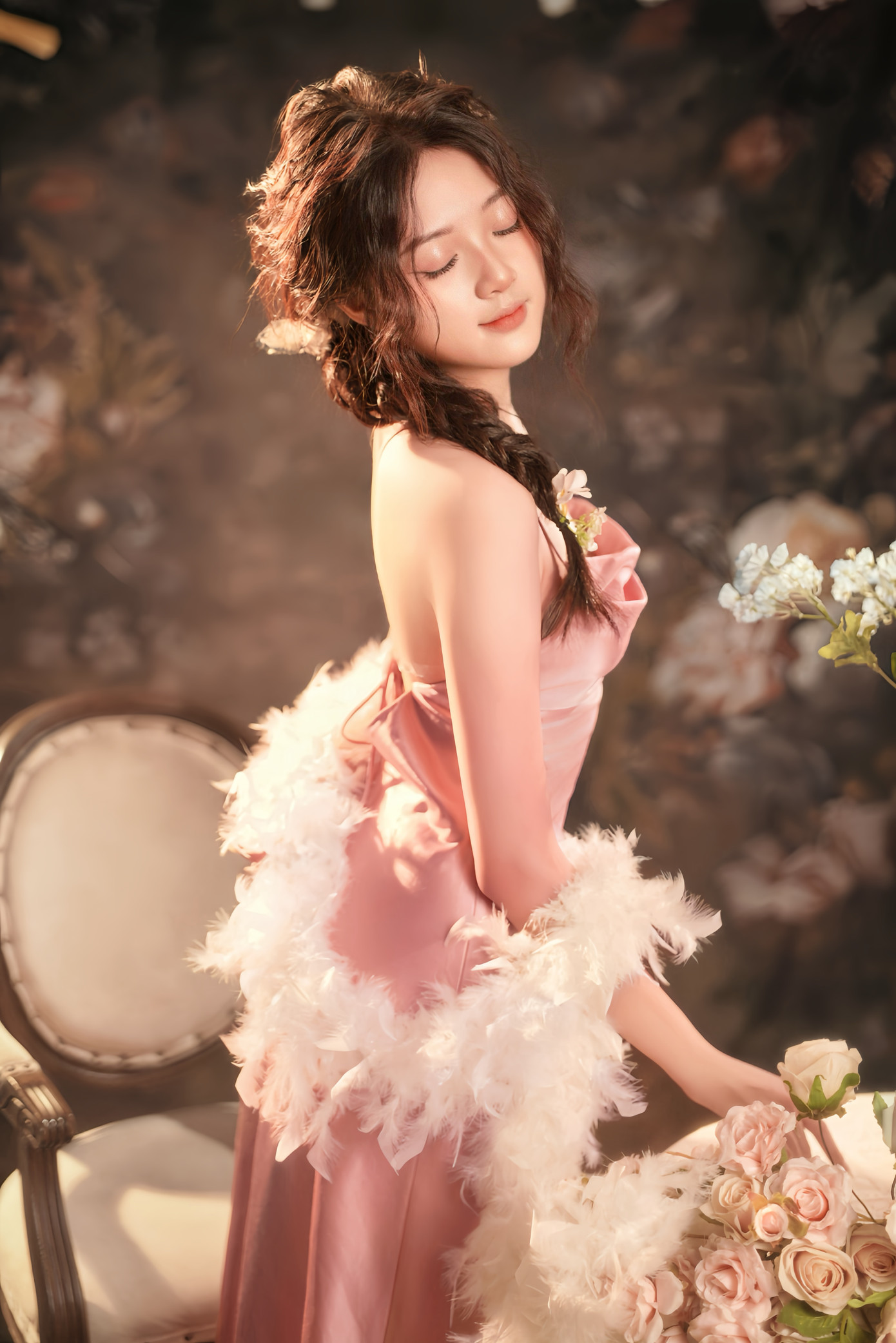 Qua thực tế tuyển chọn, Gia Hân thấy rằng sinh viên khoa học kỹ thuật cũng hoàn toàn có khả năng tham gia và tỏa sáng trong các lĩnh vực văn thể mỹ nếu được tổ chức và tạo điều kiện phù hợp.