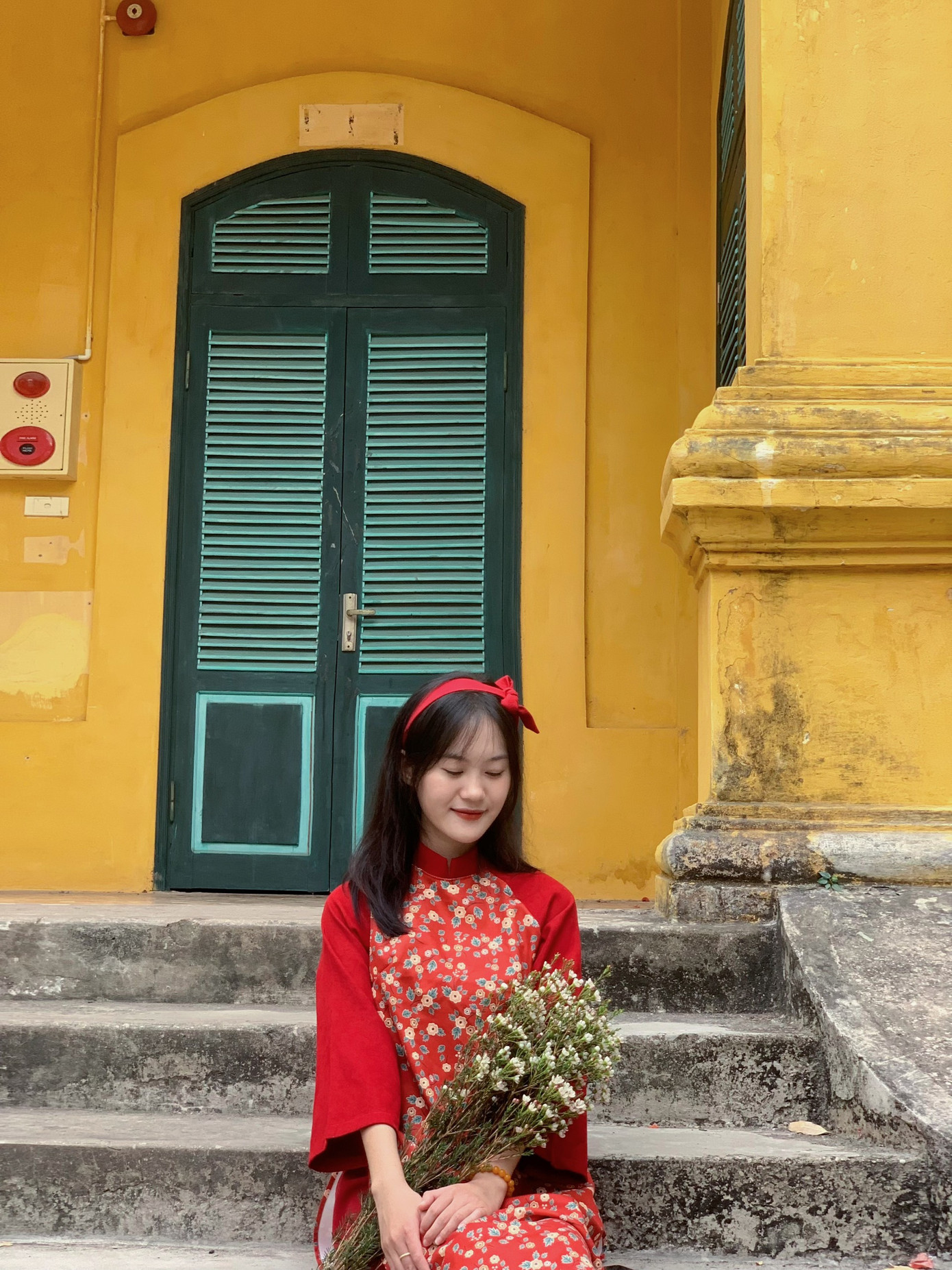 Phương Thảo có niềm đam mê đặc biệt với áo dài. Phương Thảo có niềm đam mê đặc biệt với áo dài.