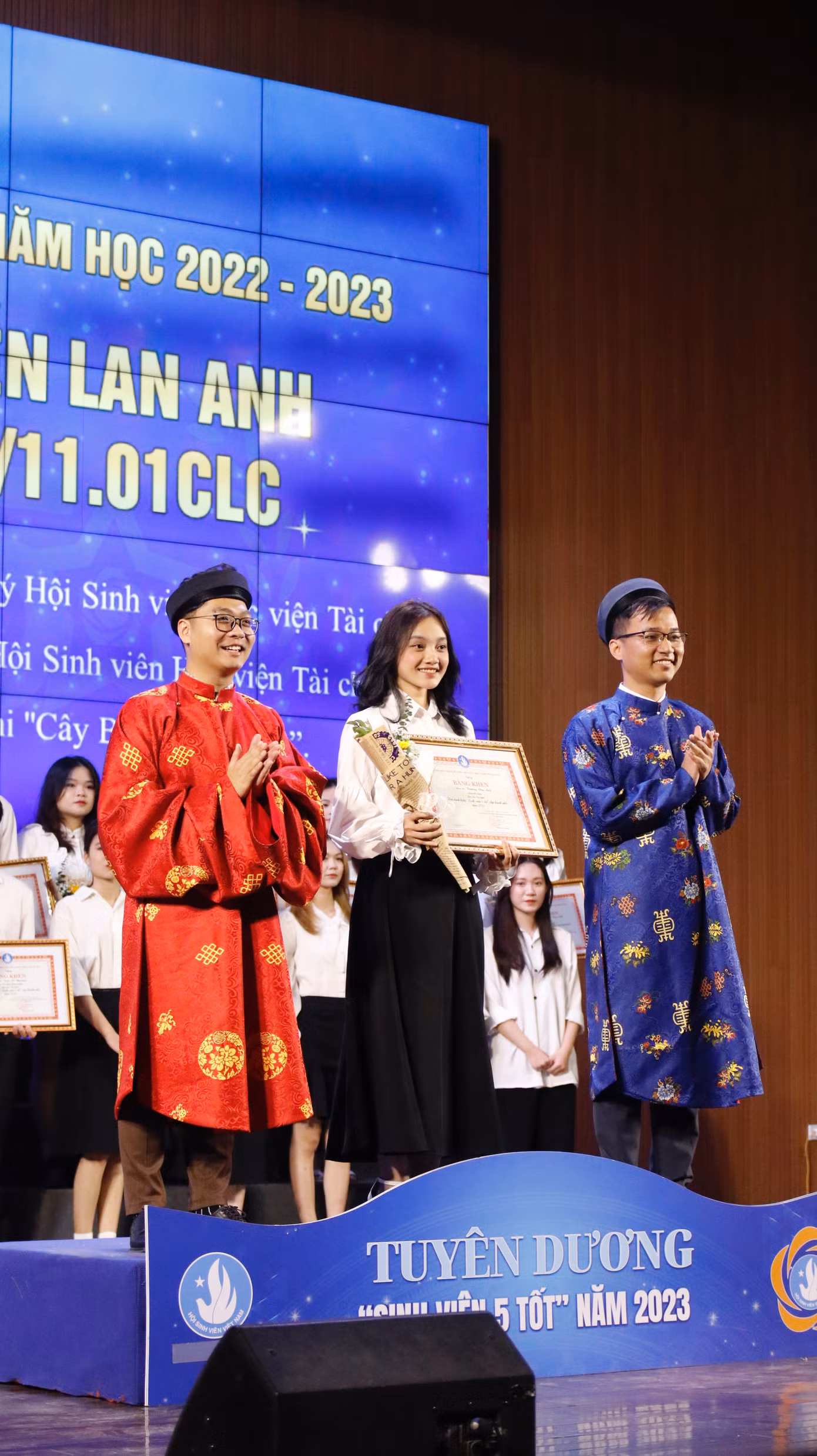 Nguyễn Lan Anh đạt danh hiệu “Sinh viên 5 Tốt” cấp thành phố năm học 2022-2023.