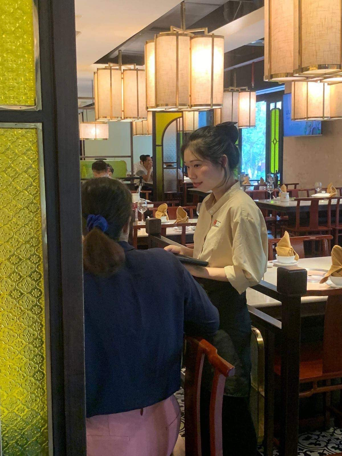 Cao Thị Chung quê ở Nghệ An. Cao Thị Chung quê ở Nghệ An.