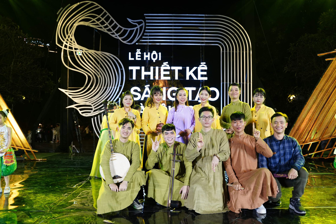 Nguyễn Thị Huyền trong Liên hoan thiết kế sáng tạo 2022.