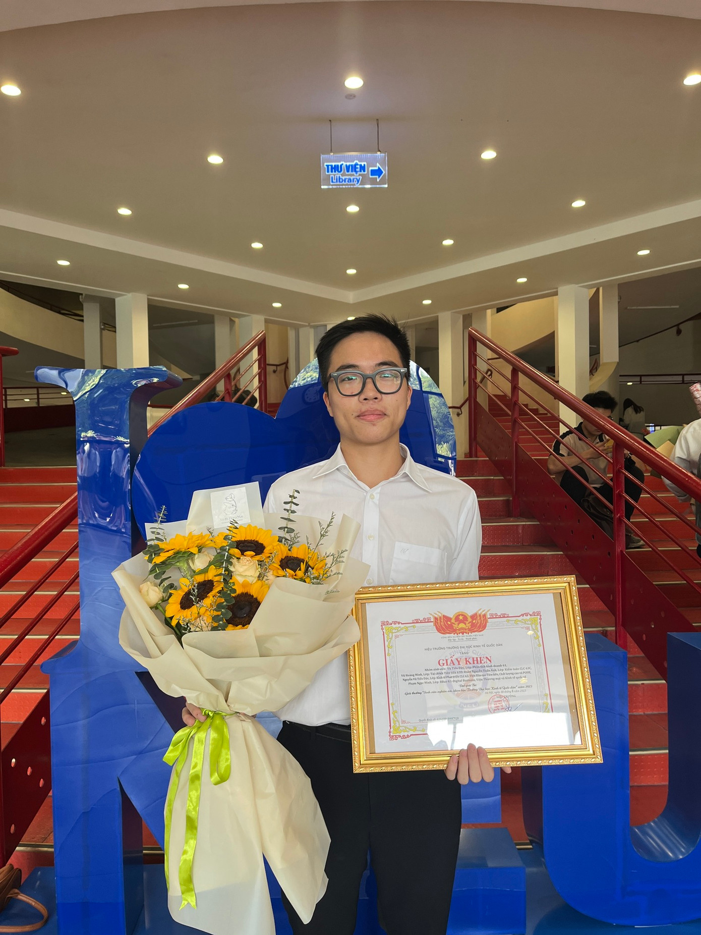 Tuấn Anh luôn tâm niệm: “Tuổi trẻ hãy sống hết mình và trách nhiệm”.