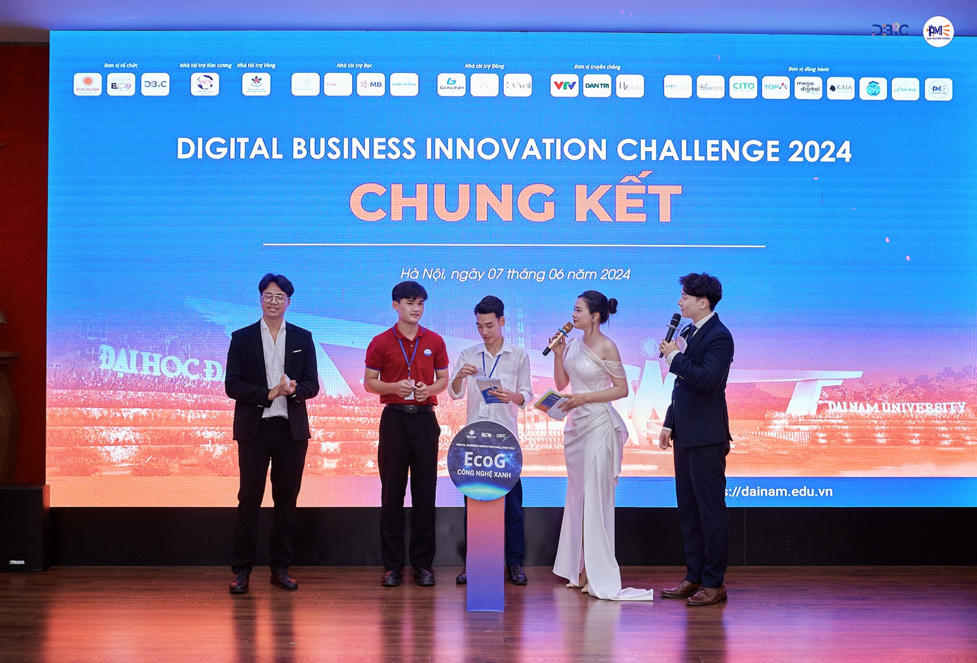 Mỗi sự kiện giúp Thùy Linh có thêm nhiều trải nghiệm và cảm xúc khác nhau.