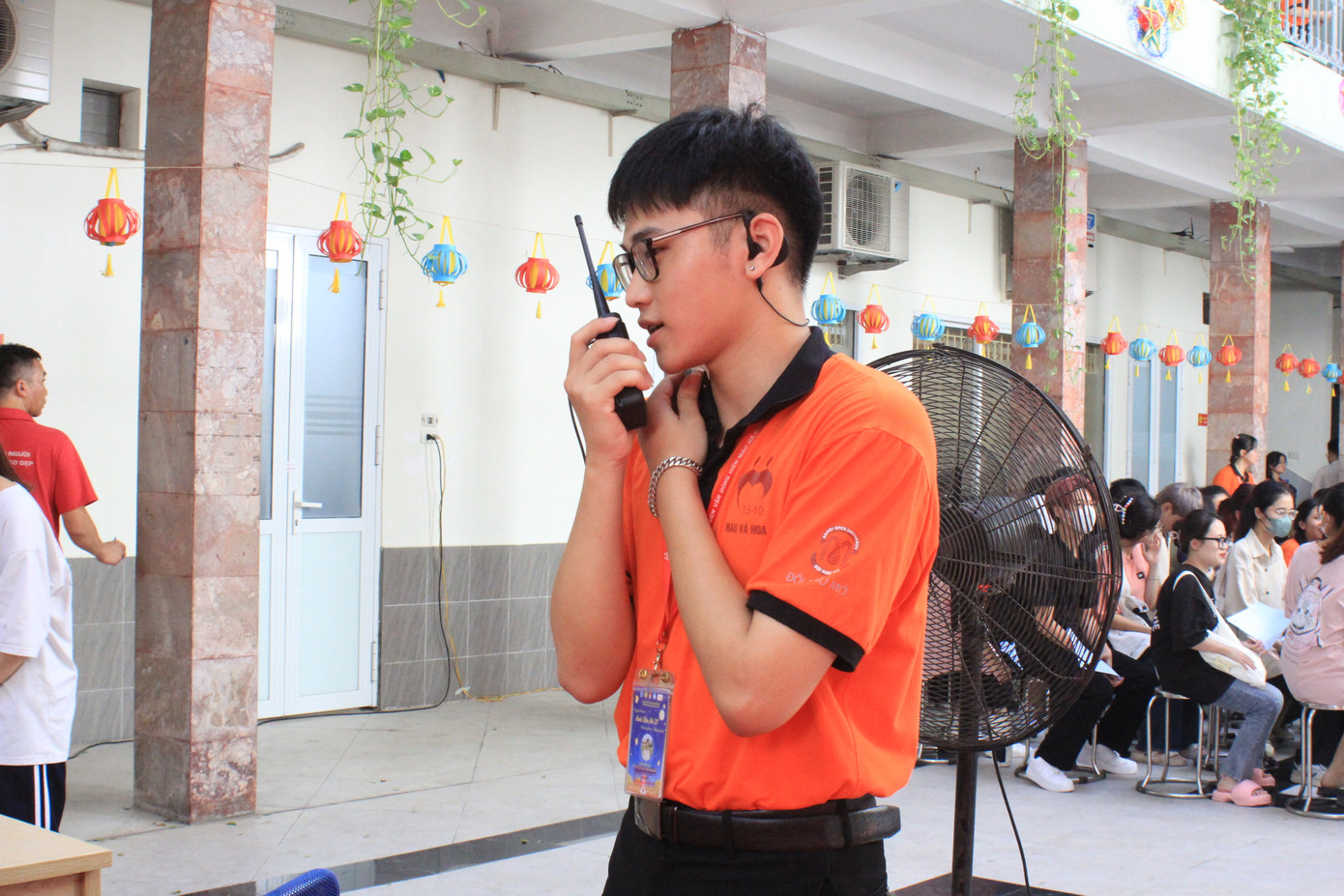 Thế An với vai trò Trưởng ban Tổ chức chương trình hiến máu "Hoài Bão Đỏ 12". Thế An với vai trò Trưởng ban Tổ chức chương trình hiến máu "Hoài Bão Đỏ 12".