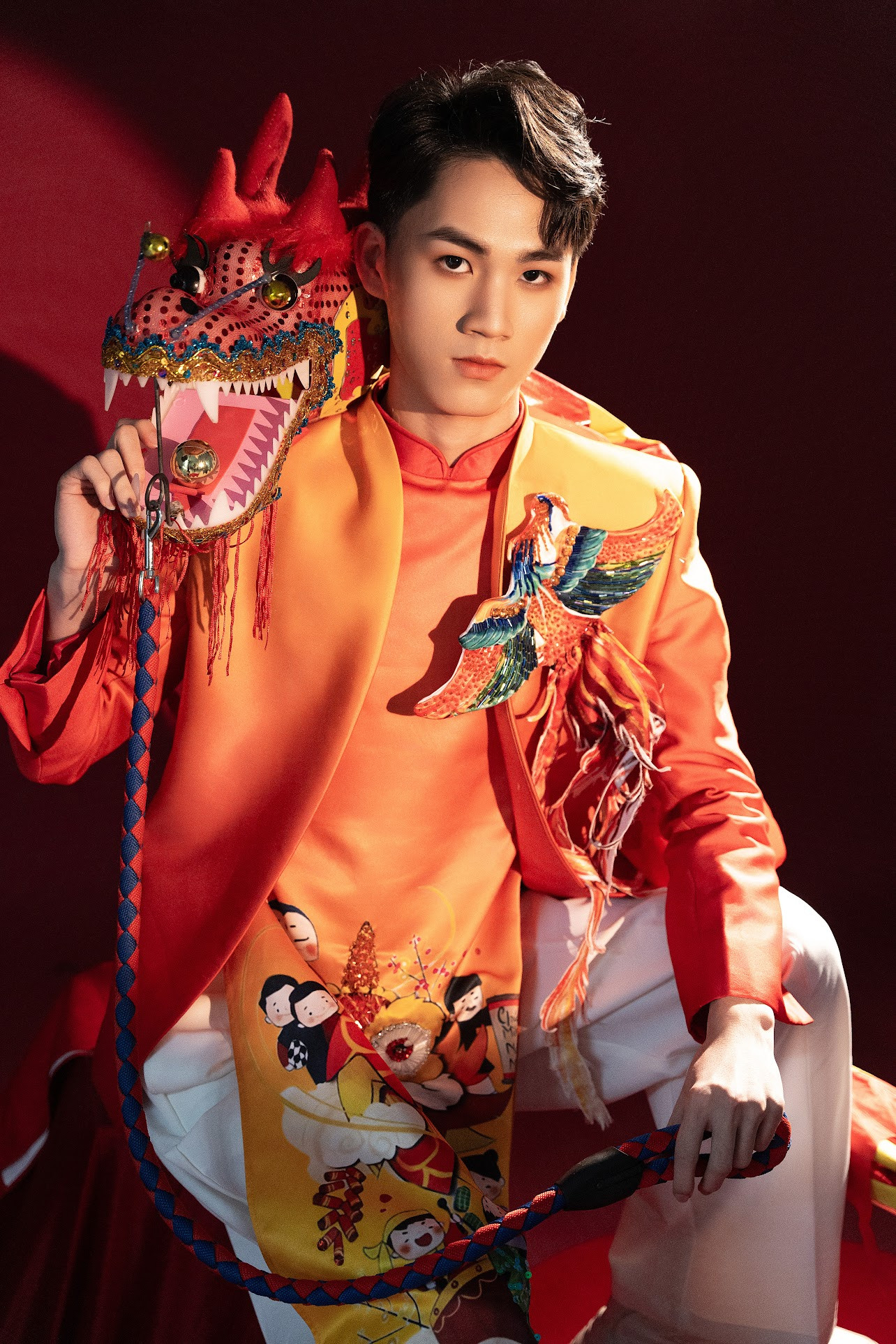 Vượt qua nghịch cảnh, Lò Thái Sơn tỏa sáng với nghị lực phi thường. Vượt qua nghịch cảnh, Lò Thái Sơn tỏa sáng với nghị lực phi thường.