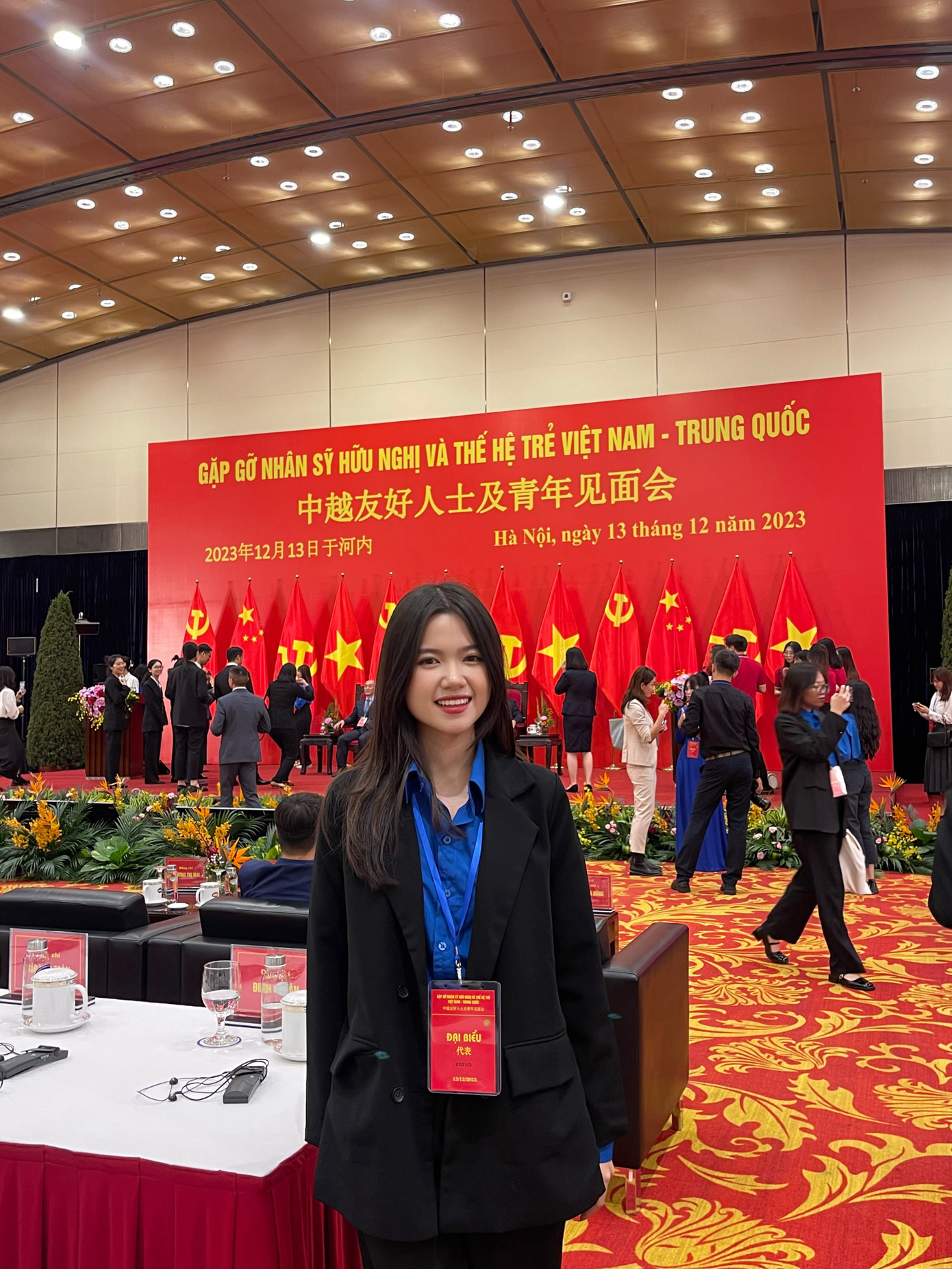 Quỳnh Anh tham dự buổi Gặp gỡ nhân sỹ Hữu nghị và thế hệ trẻ Việt Nam - Trung Quốc.