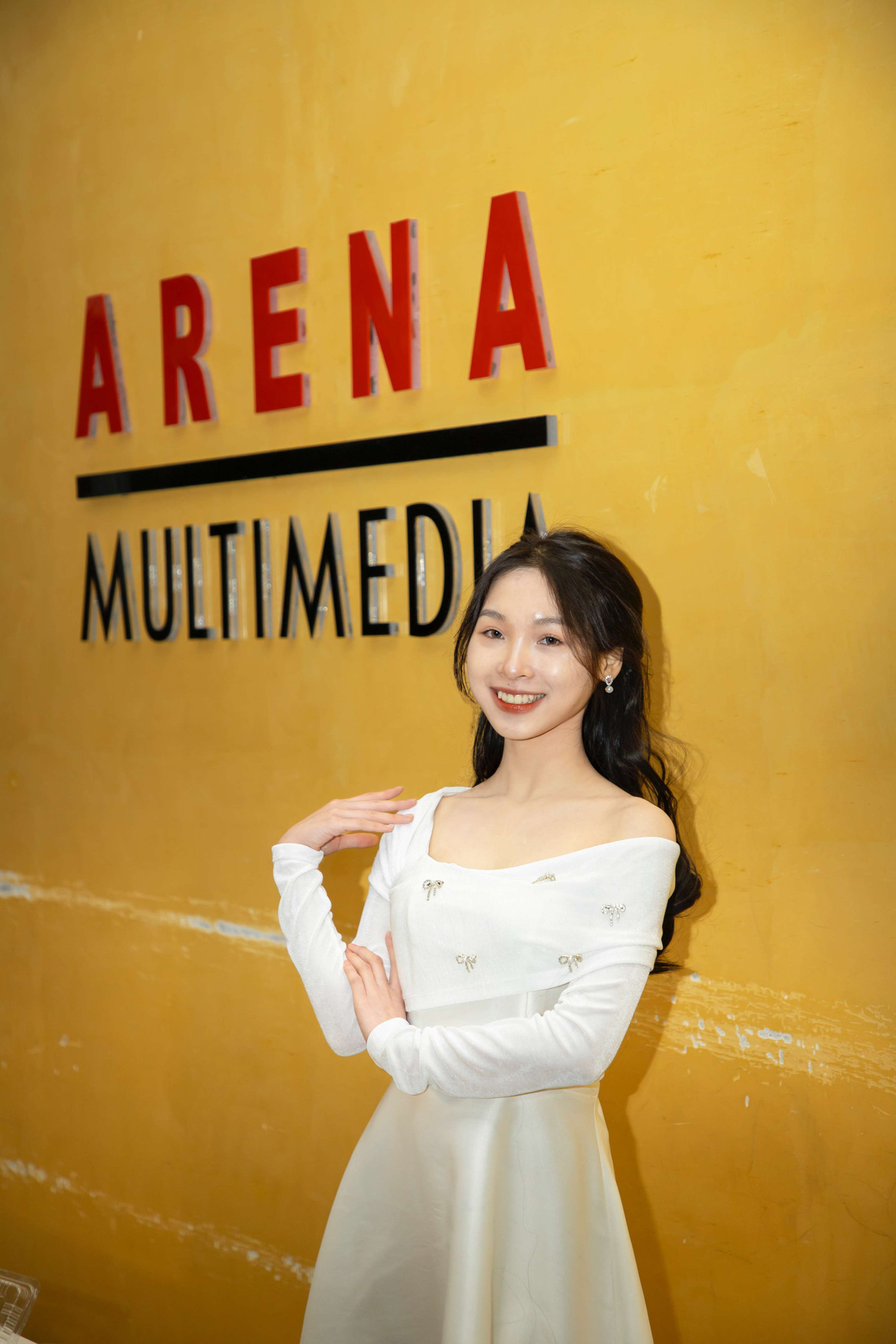 Phạm Phương Thảo là sinh viên năm 3, Trường Đại học Ngoại thương. Phạm Phương Thảo là sinh viên năm 3, Trường Đại học Ngoại thương.