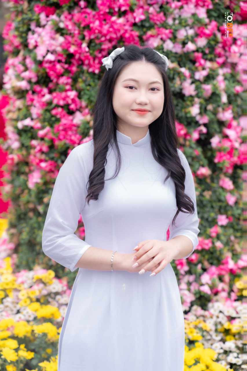 Nguyễn Thị Quyên - tân sinh viên ngành Quản trị Dịch vụ Du lịch và Lữ hành, trường Đại học Khoa học Xã hội và Nhân văn, Đại học Quốc gia Hà Nội.