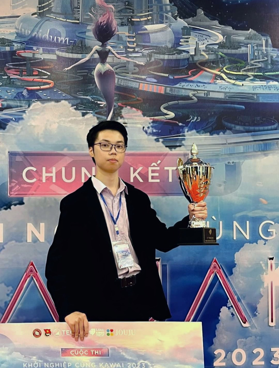 Long Hải giành Quán quân với dự án khởi nghiệp từ bã cà phê.