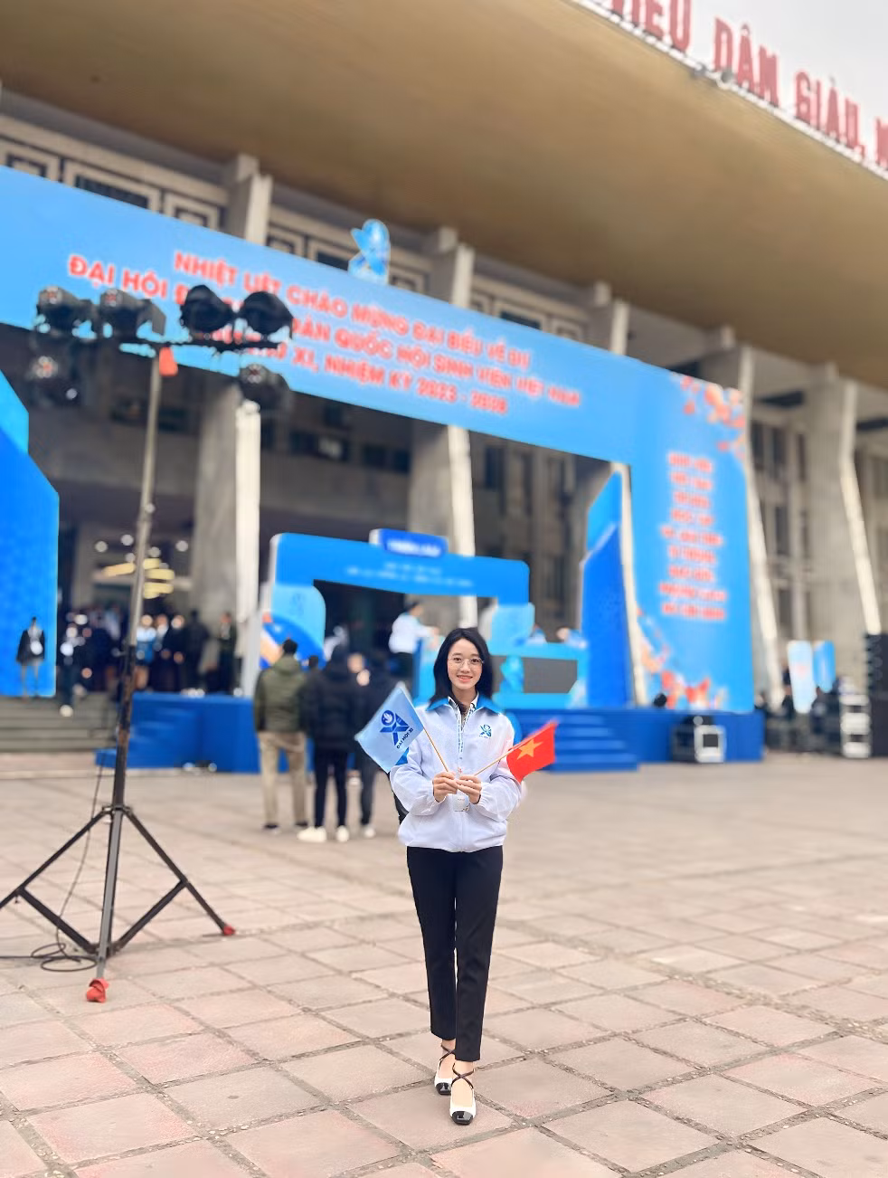 Nguyễn Thị Ngọc Diệp (20 tuổi) sinh viên năm thứ 3 chuyên ngành Quản lý chuỗi cung ứng, khoa Quản trị kinh doanh, Trường Đại học Assumption Thái Lan.