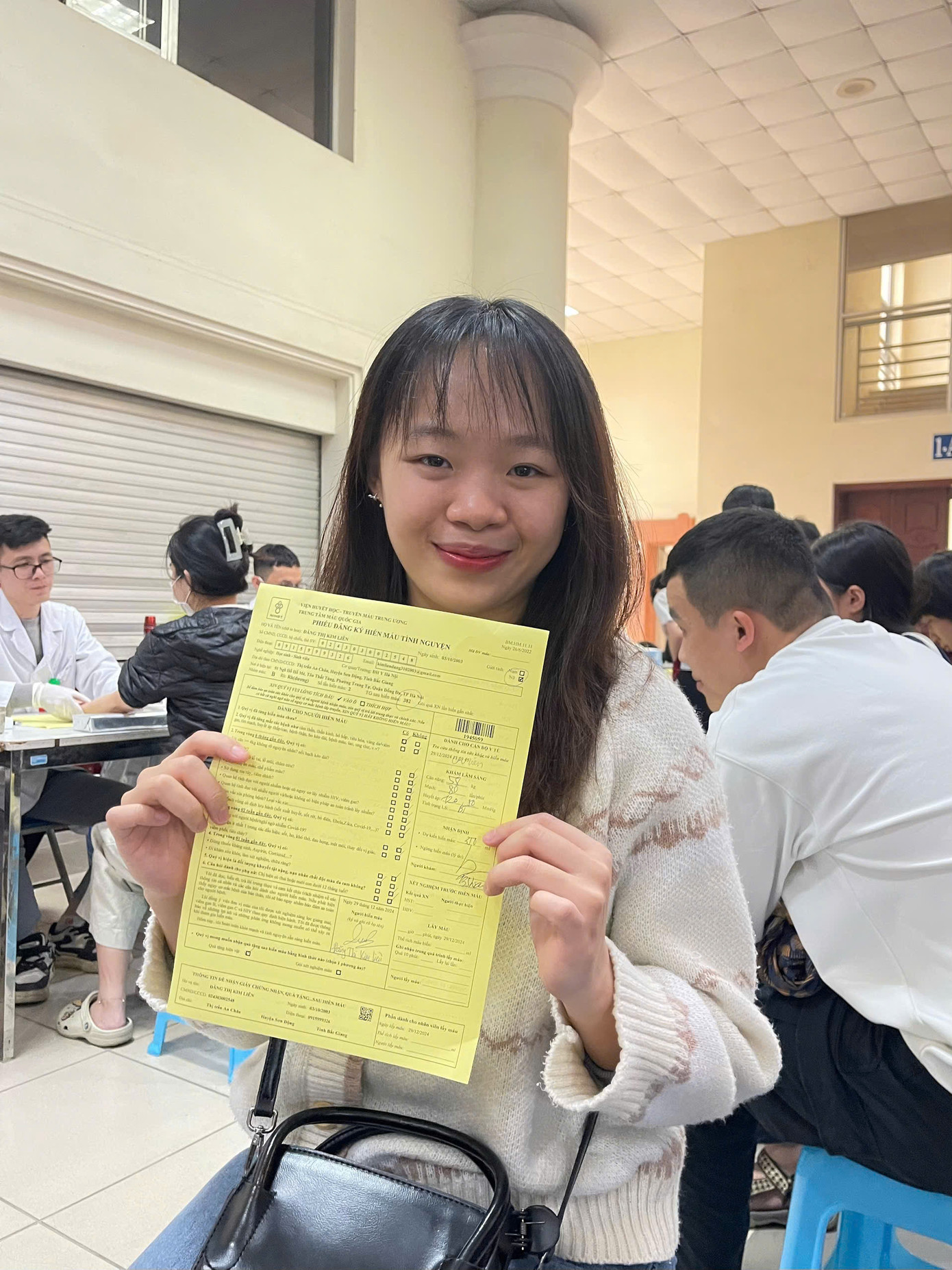 Đặng Thị Kim Liên chia sẻ rằng mình may mắn khi được cho đi. Kim Liên mong muốn lan tỏa sự may mắn ấy đến với mọi người, để tất cả cùng cảm nhận được niềm hạnh phúc và ý nghĩa của sự sẻ chia. Đặng Thị Kim Liên chia sẻ rằng mình may mắn khi được cho đi. Kim Liên mong muốn lan tỏa sự may mắn ấy đến với mọi người, để tất cả cùng cảm nhận được niềm hạnh phúc và ý nghĩa của sự sẻ chia.