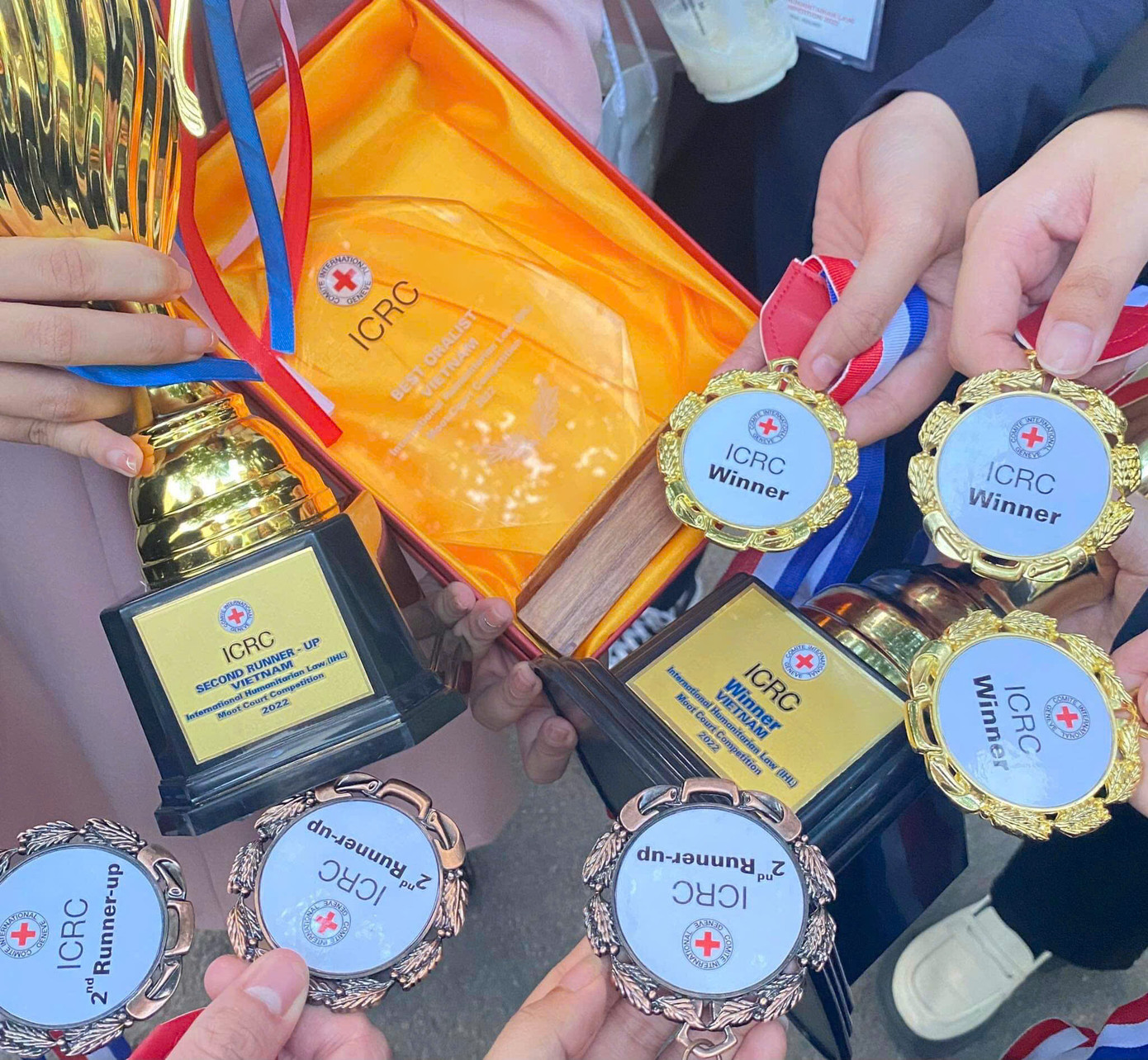 Không có gì phải nuối tiếc nếu bản thân đã “chiến đấu” hết mình. Hãy tự hào vì những gì mình đã và đang thực hiện.