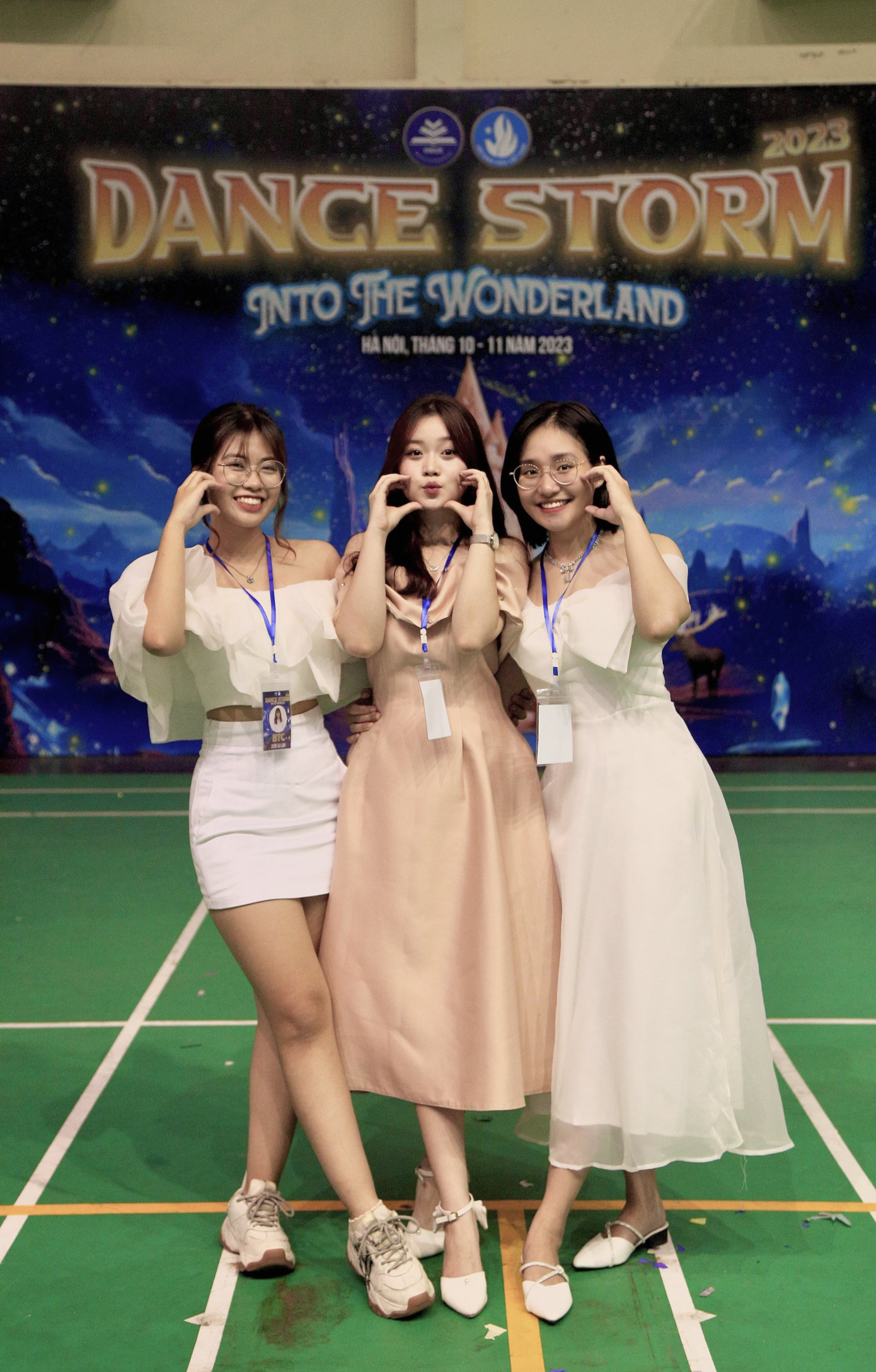 Gia Linh (bên trái) cùng đồng đội tại chương trình Dance Storm 2023. Gia Linh (bên trái) cùng đồng đội tại chương trình Dance Storm 2023.
