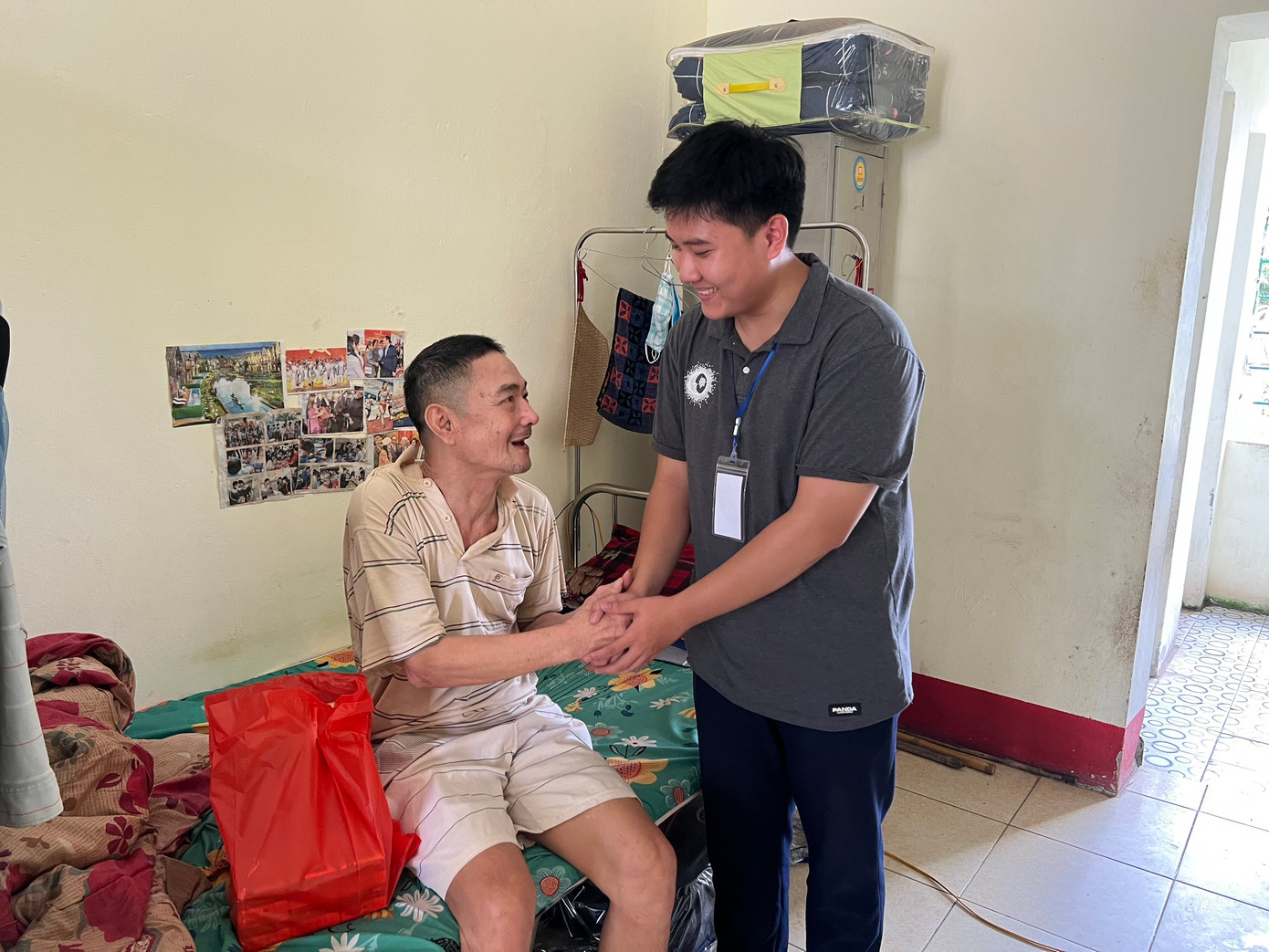 Tuấn Kiệt là gương mặt tích cực trong các hoạt động Đoàn của trường Đại học Kinh tế Quốc dân. Tuấn Kiệt là gương mặt tích cực trong các hoạt động Đoàn của trường Đại học Kinh tế Quốc dân.