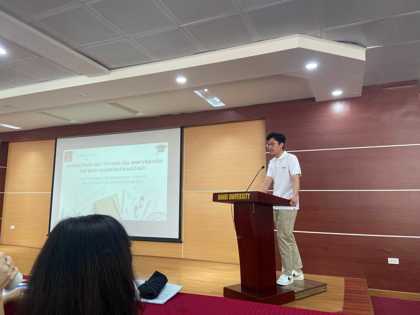 Để chuẩn bị cho học bổng, Gia Khánh đã tích cực tham gia vào các hoạt động của khoa, trường tổ chức.