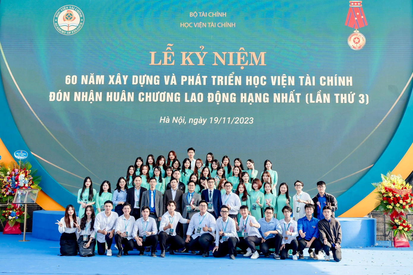 Ngọc Huệ tham gia Lễ kỷ niệm 60 năm Xây dựng và Phát triển Học viện Tài chính. Ngọc Huệ tham gia Lễ kỷ niệm 60 năm Xây dựng và Phát triển Học viện Tài chính.