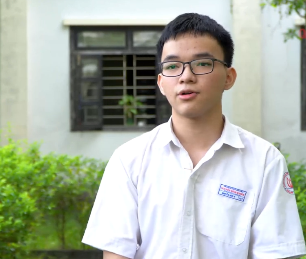 Hữu Ý - Chàng trai 2K7 chinh phục công nghệ AI với Travel Yoda.