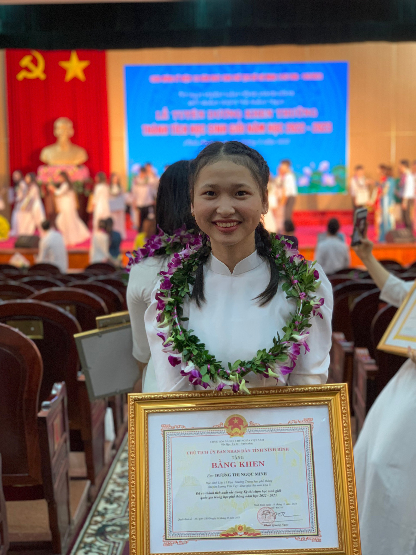 Phương pháp học tập hiệu quả, hợp lý giúp Ngọc Minh đạt được thành tích cao. Phương pháp học tập hiệu quả, hợp lý giúp Ngọc Minh đạt được thành tích cao.