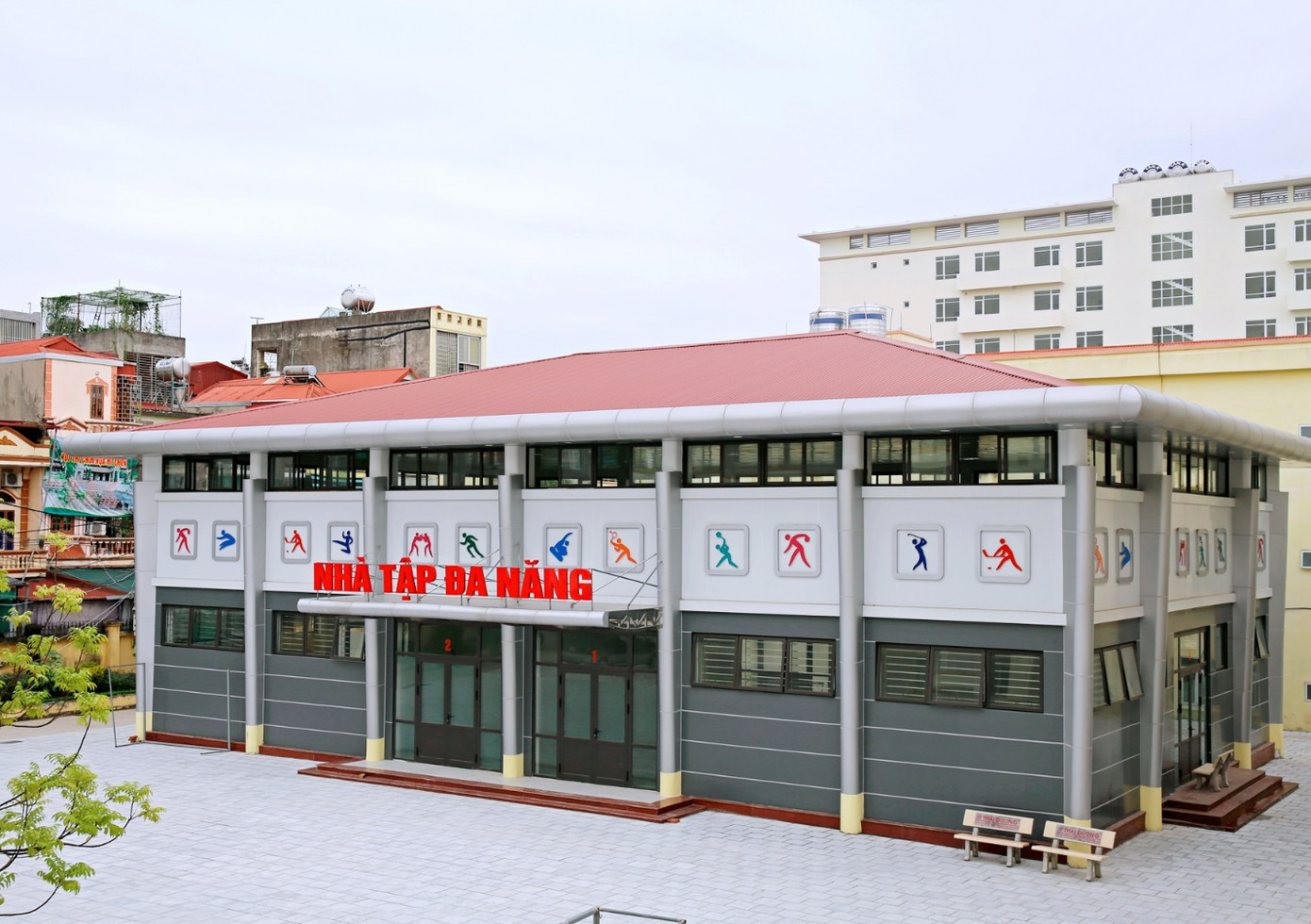 Nhà tập đa năng phục vụ giảng viên và sinh viên.