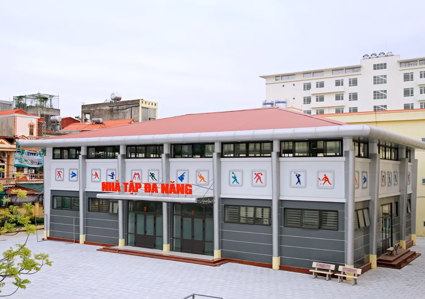 Nhà tập đa năng phục vụ giảng viên và sinh viên. Nhà tập đa năng phục vụ giảng viên và sinh viên.