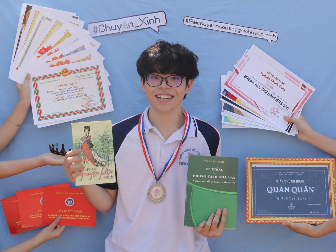 Thành tích “khủng” mà nam sinh đạt được ở các cuộc thi tại cấp ba.
