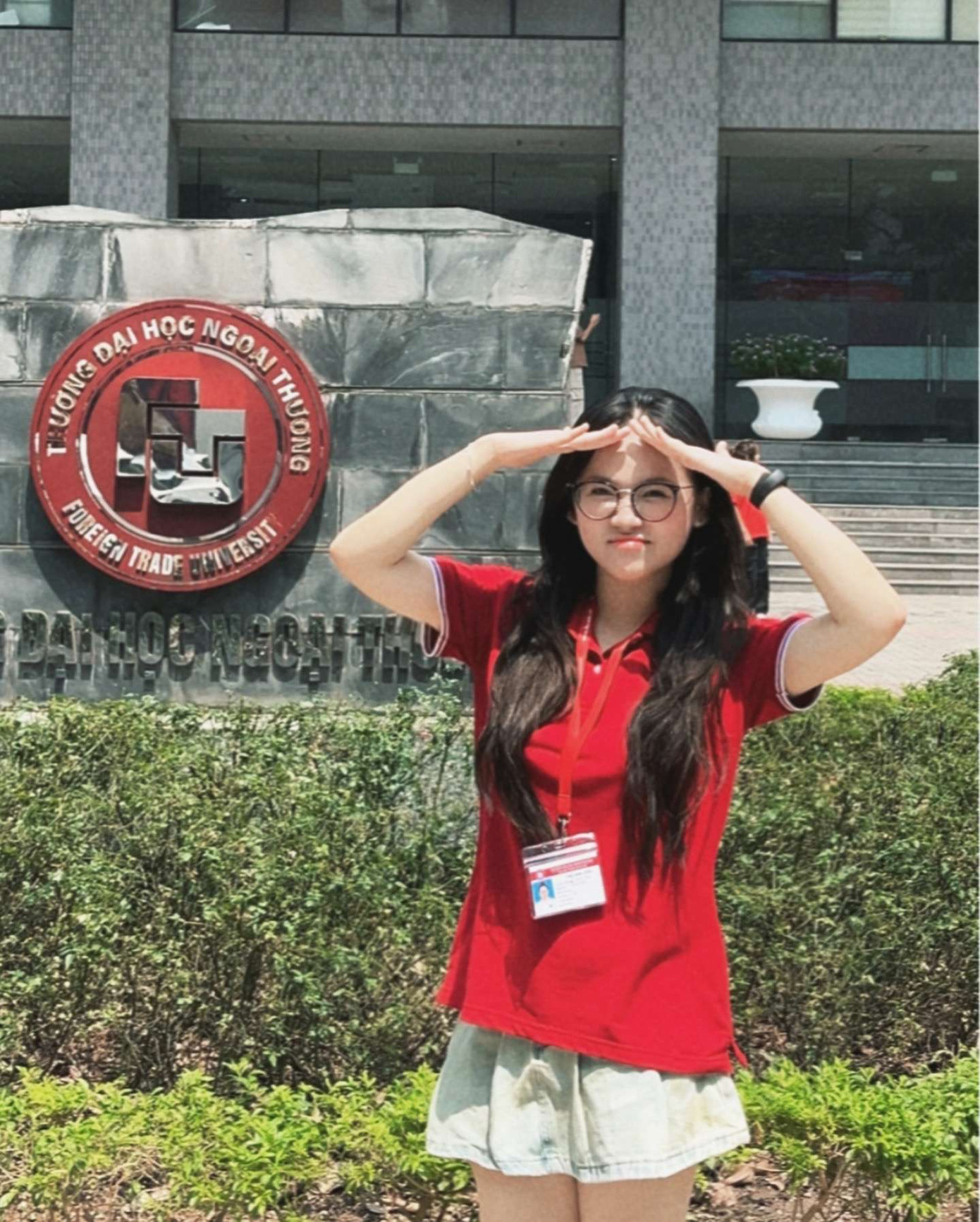 Minh Anh hiện đang là sinh viên năm nhất tại Trường Đại học Ngoại thương.