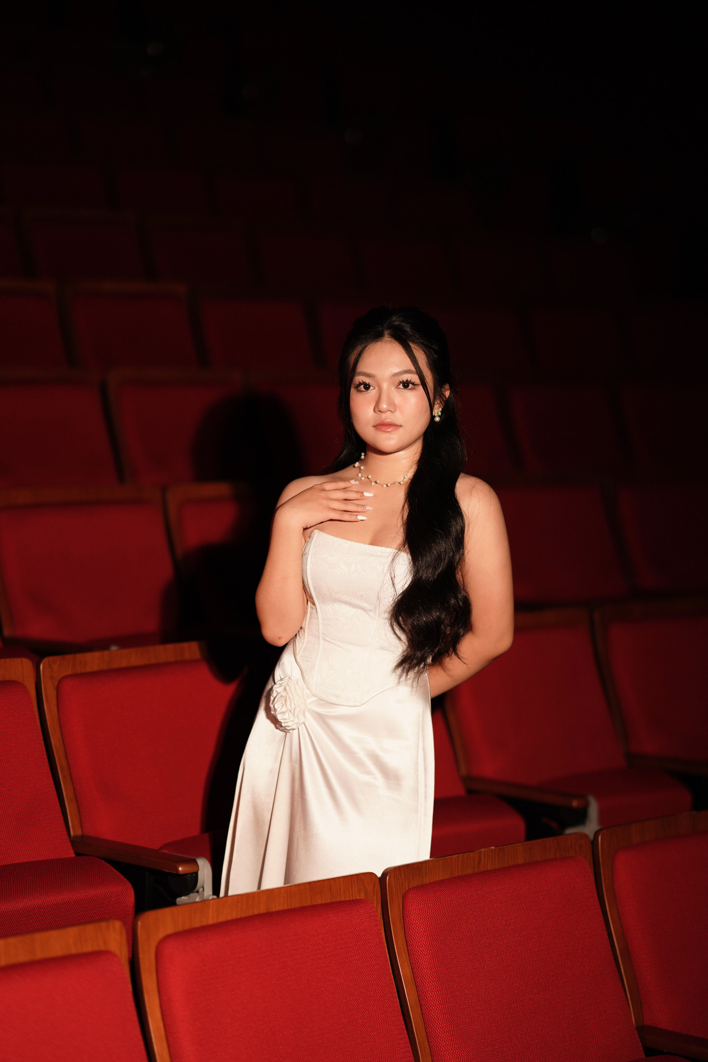 Hành trình bén duyên với nhạc kịch của Quỳnh Ngân truyền cảm hứng cho các bạn trẻ, với sự đam mê, sự nỗ lực và một môi trường phù hợp, chúng ta hoàn toàn có thể đạt được những thành công vượt ngoài mong đợi, vượt qua những định kiến.