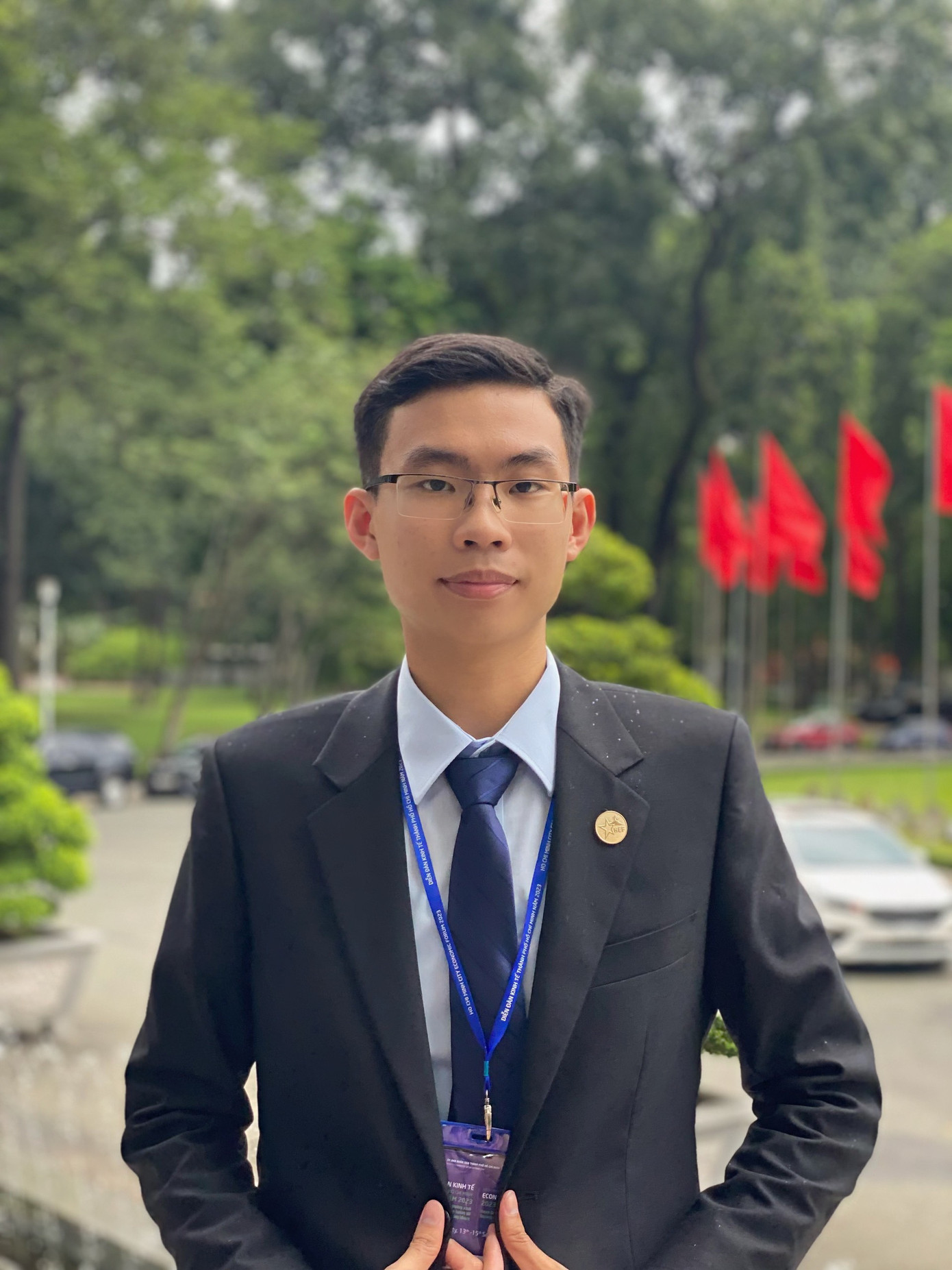 Nguyễn Thanh Hoàng là sinh viên song ngành của Trường Đại học Khoa học Xã hội và Nhân văn, Đại học Quốc gia TP.HCM.