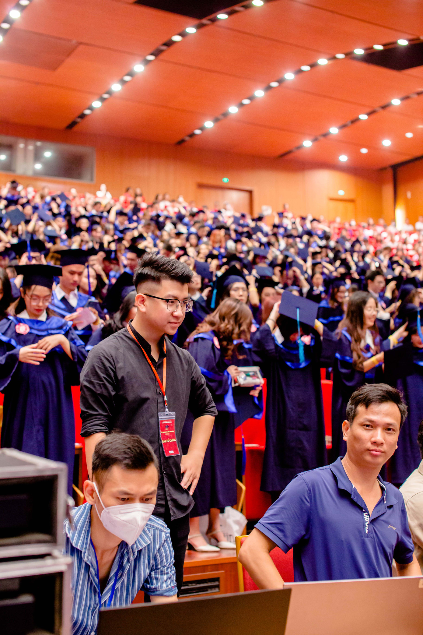 Người thầm lặng đứng sau các ấn phẩm truyền thông và những chương trình sự kiện của trường.