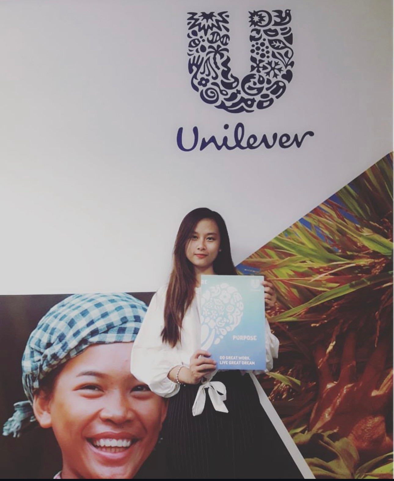 Hải Anh tại Lễ trao chứng nhận hoàn thành chương trình ULEAD 2019. Hải Anh tại Lễ trao chứng nhận hoàn thành chương trình ULEAD 2019.