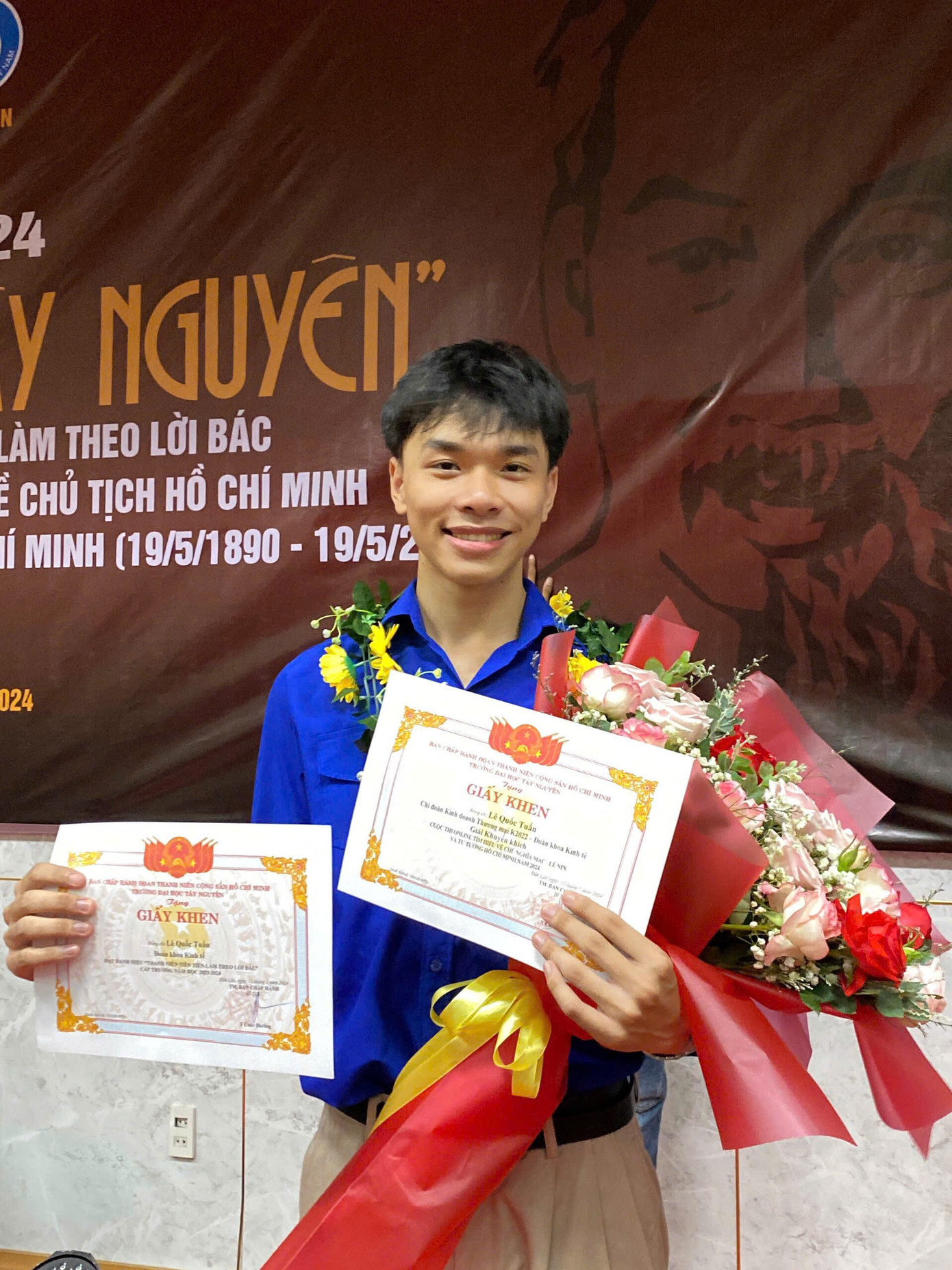 Quốc Tuấn đạt giải Cuộc thi tìm hiểu tư tưởng Mác - Lê Nin và danh hiệu Sinh viên tiên tiến làm theo lời Bác năm 2024.