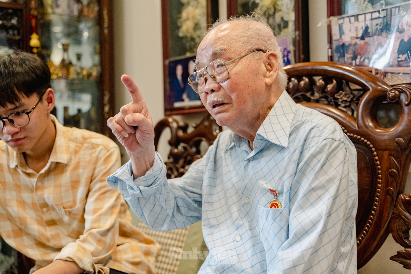 Ông Hà bồi hồi khi nhắc lại những ngày tháng Tám lịch sử.