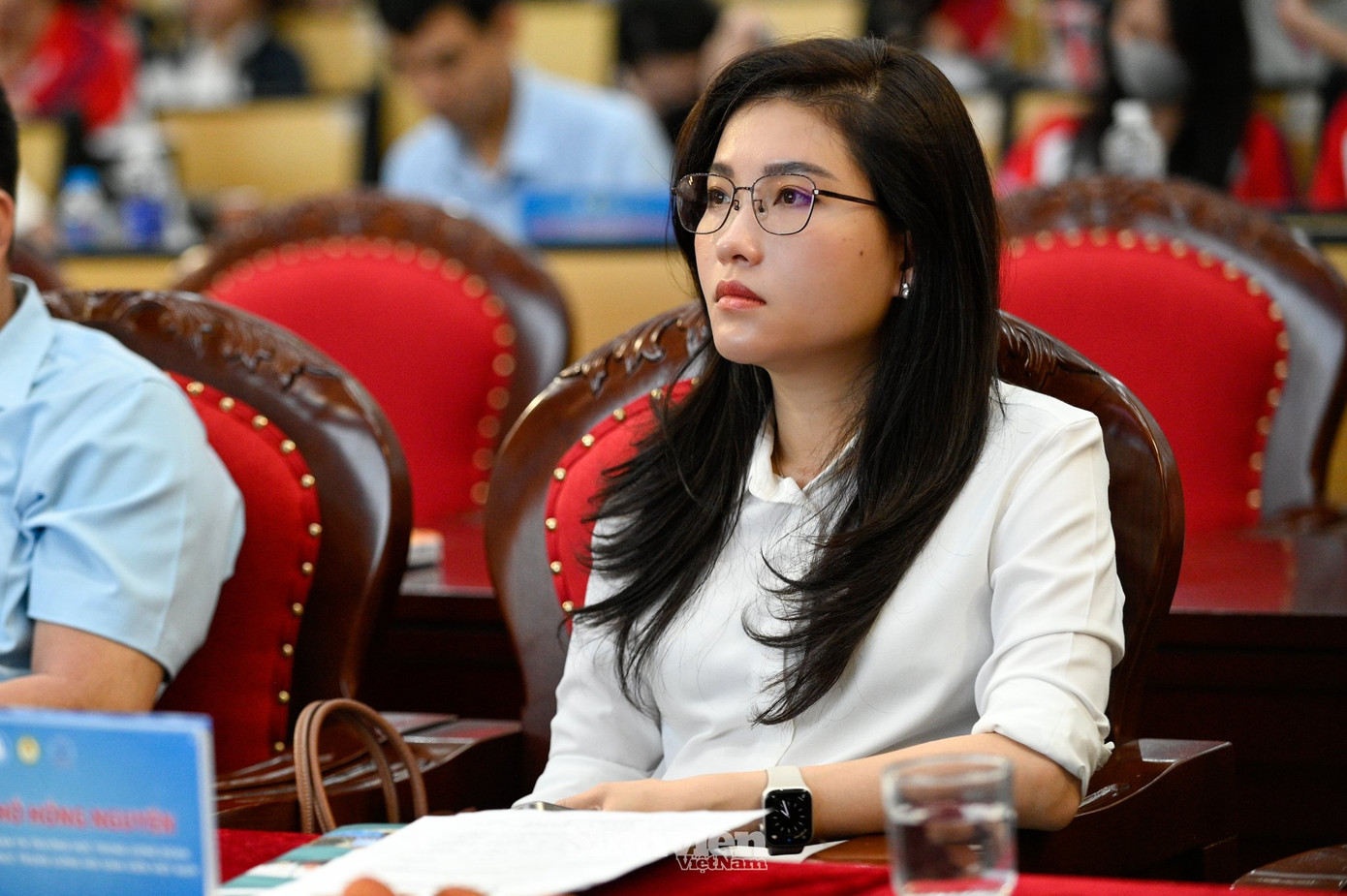 Chị Hồ Hồng Nguyên – Phó Chủ tịch Thường trực T.Ư Hội SVVN tham dự phiên bế mạc. Chị Hồ Hồng Nguyên – Phó Chủ tịch Thường trực T.Ư Hội SVVN tham dự phiên bế mạc.