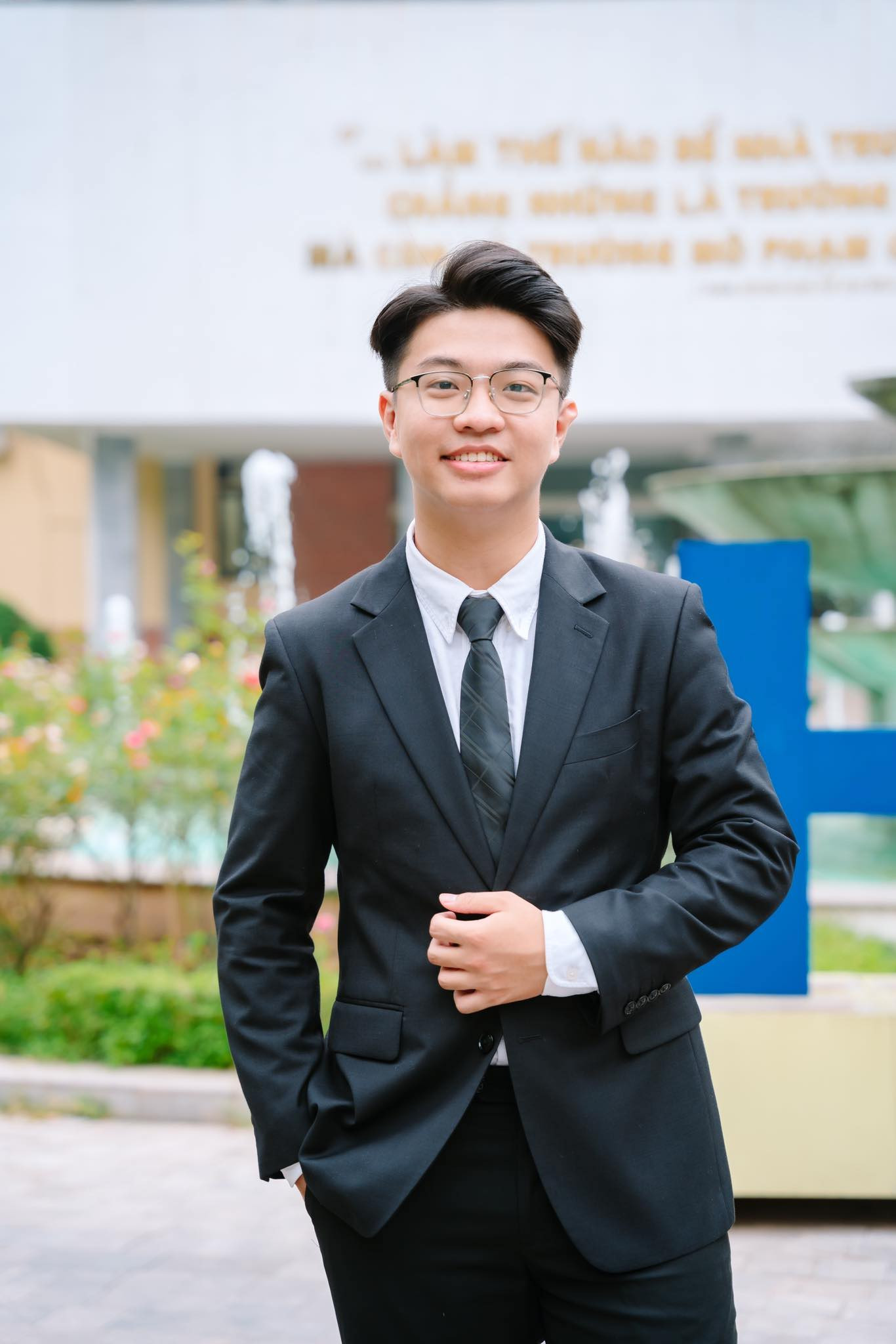 Bí kíp 'vàng' từ một Thủ khoa để chinh phục điểm cao môn Lịch sử tại kỳ thi tốt nghiệp THPT 2024 ảnh 1 Bí kíp 'vàng' từ một Thủ khoa để chinh phục điểm cao môn Lịch sử tại kỳ thi tốt nghiệp THPT 2024 ảnh 1