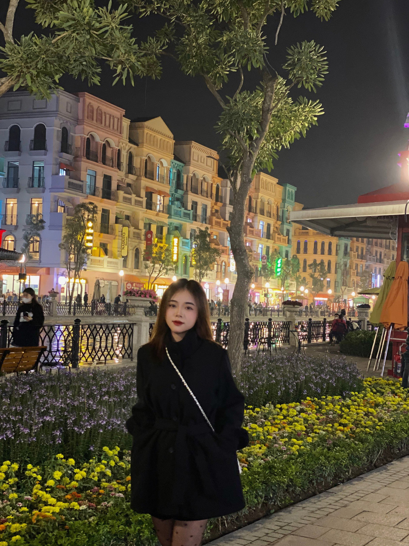 Tuổi trẻ đừng ngại khó khăn, đừng ngại thay đổi. Tuổi trẻ đừng ngại khó khăn, đừng ngại thay đổi.