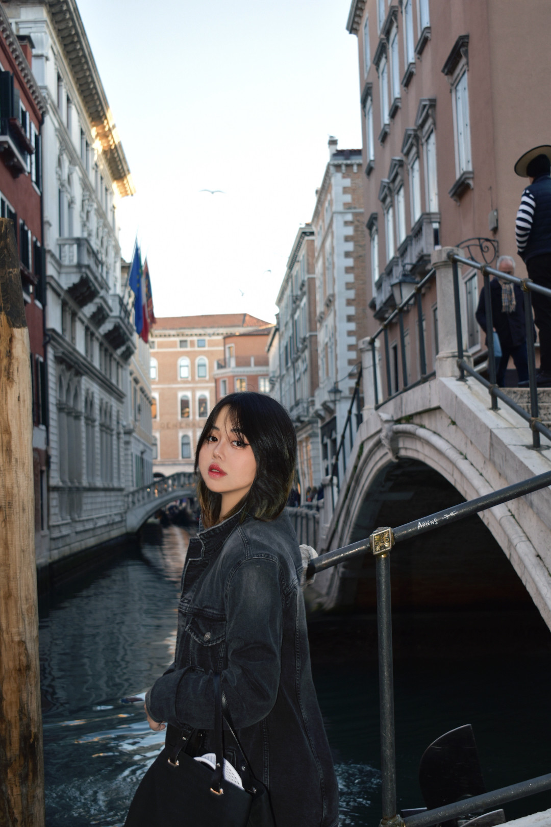 Nguyễn Thị Hiền Thảo (sinh năm 2003) đang là sinh viên theo học ngành Quản trị kinh doanh (BA) tại Trường Đại học Ca’foscari, Venice, Ý.