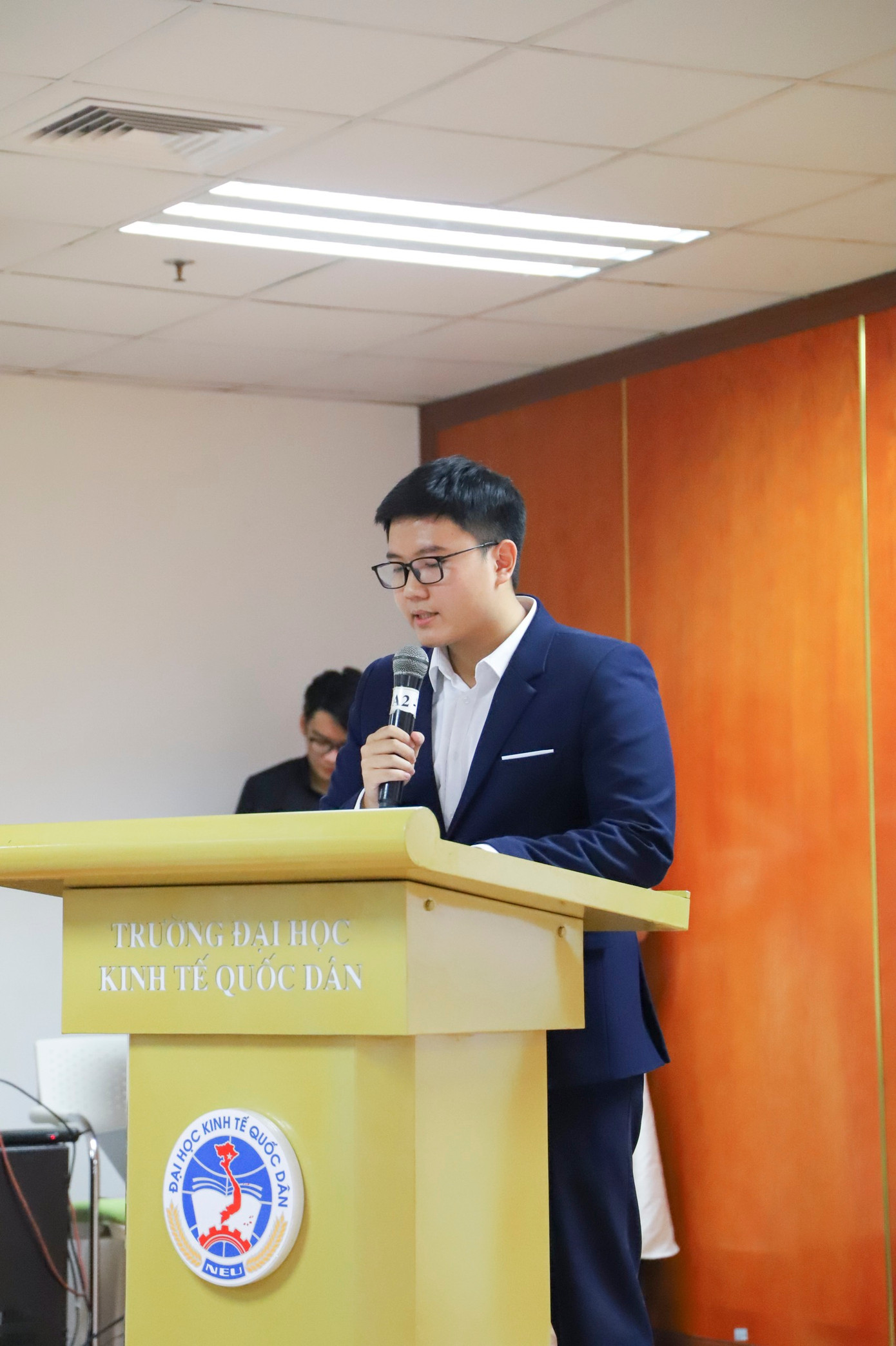 Nguyễn Tuấn Kiệt: “Mình luôn tự hào là một đoàn viên dưới “mái nhà” Đoàn Thanh niên Trường Đại học Kinh tế Quốc dân.” Nguyễn Tuấn Kiệt: “Mình luôn tự hào là một đoàn viên dưới “mái nhà” Đoàn Thanh niên Trường Đại học Kinh tế Quốc dân.”