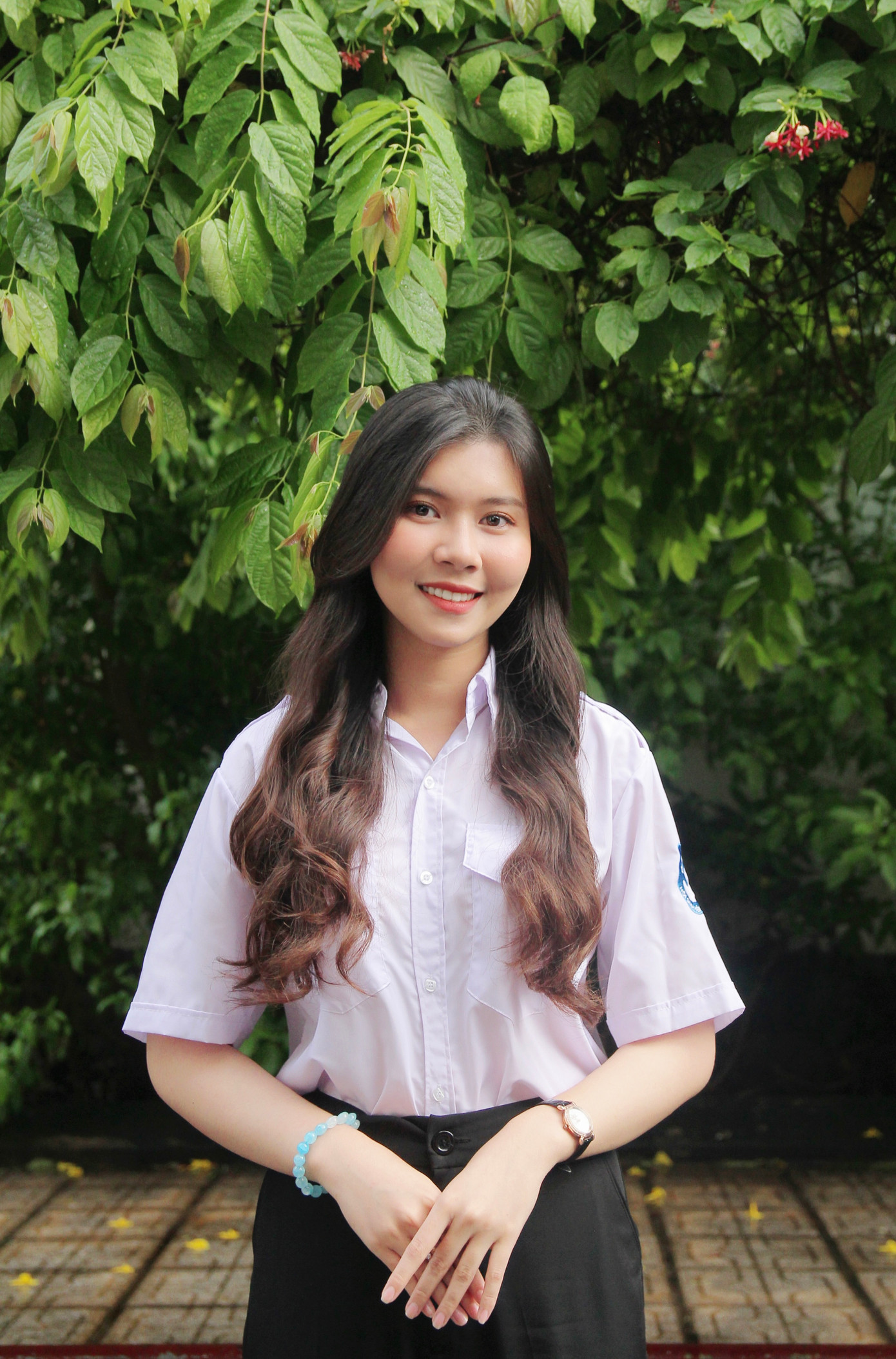 Dương Thị Vân Anh đang là sinh viên năm 2 khoa Tiếng Anh, Trường Đại học Sư phạm TP.HCM. Dương Thị Vân Anh đang là sinh viên năm 2 khoa Tiếng Anh, Trường Đại học Sư phạm TP.HCM.