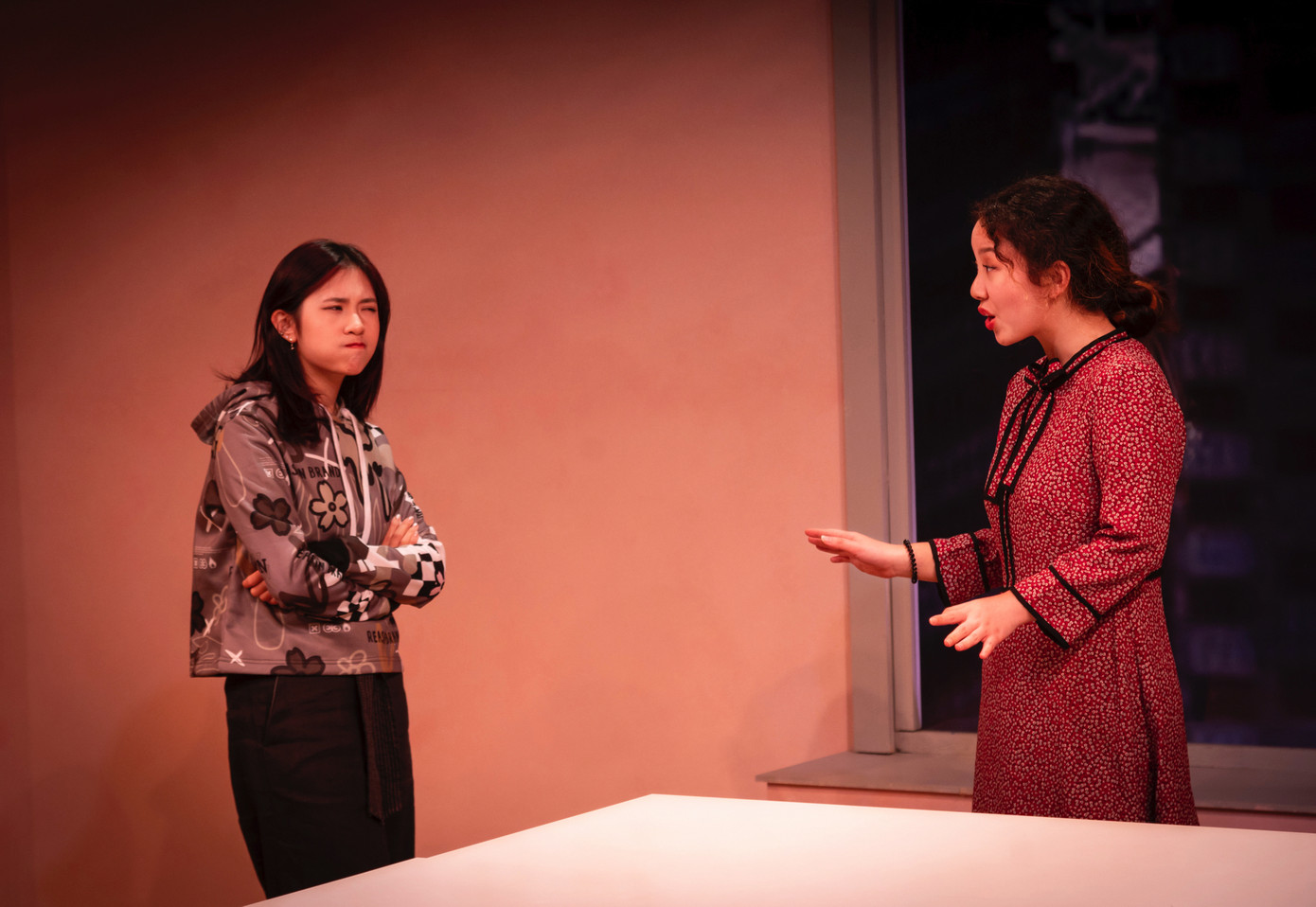 Ngân Giang trong vai diễn Sunny (vở kịch "White Pearl").