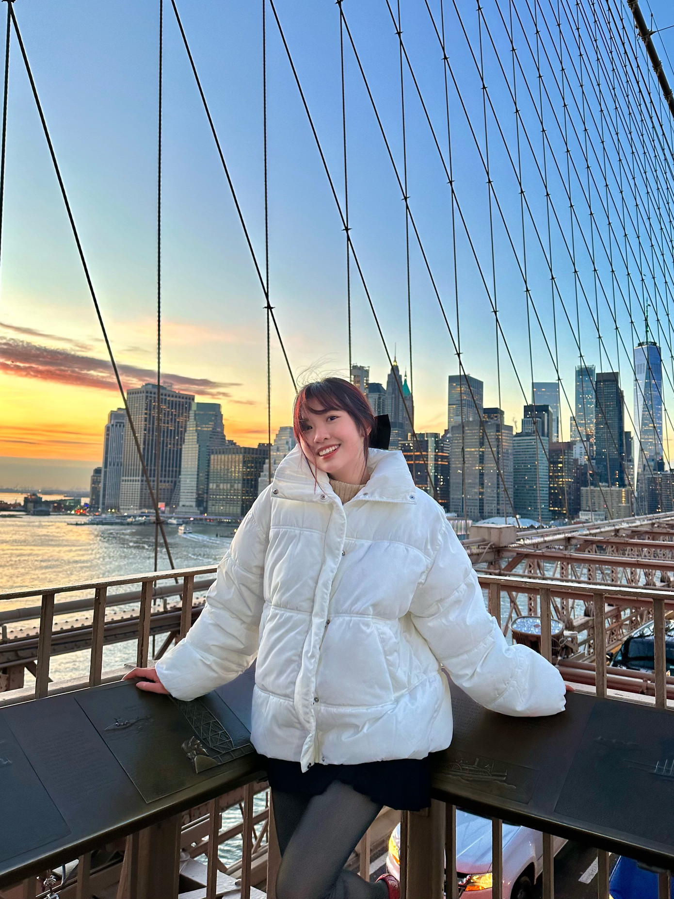 Phạm Thị Ngân Giang (sinh năm 2005) là du học sinh trường Đại học Richmond (University of Richmond), Mỹ.