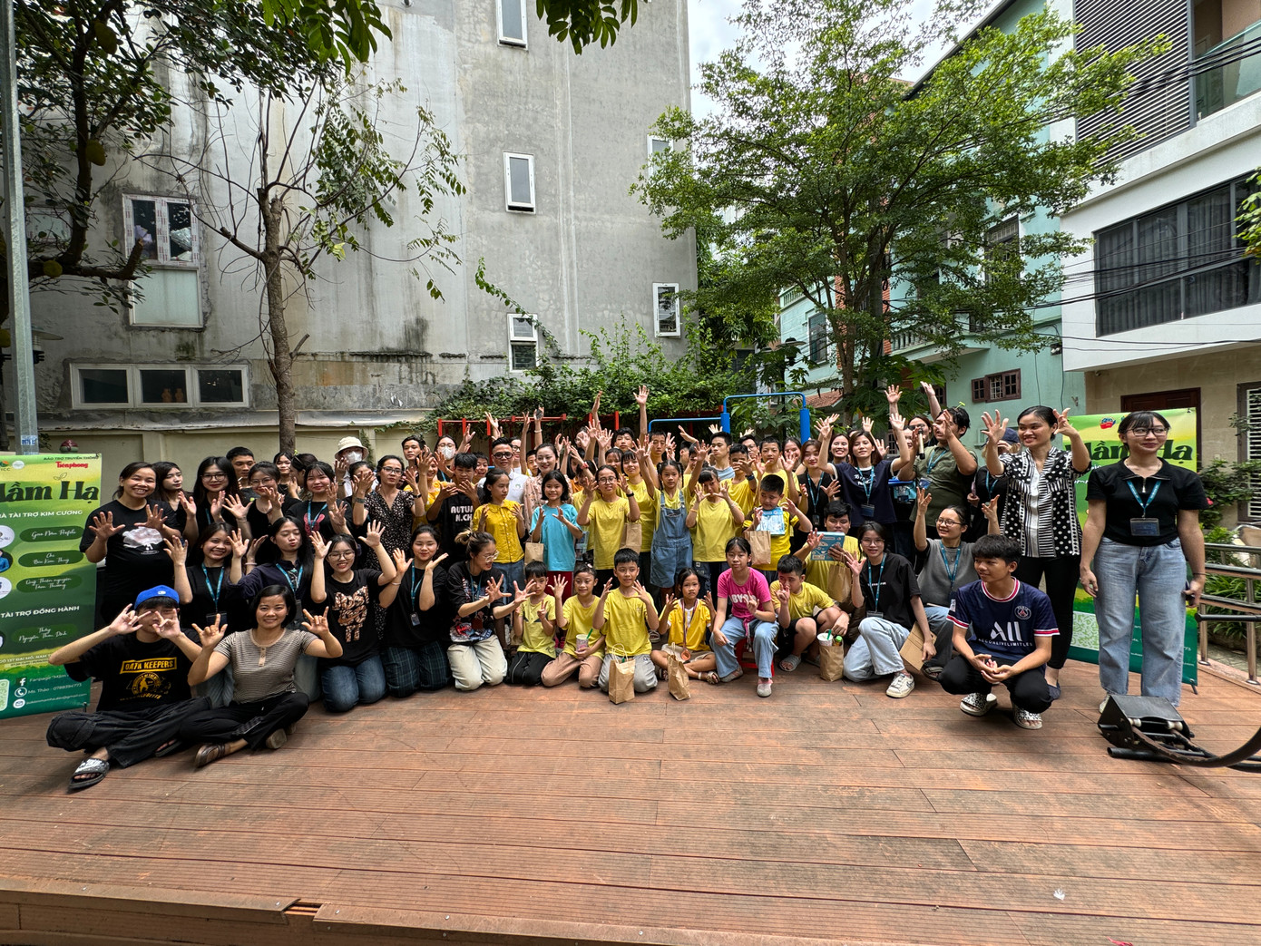 Sự kiện “Mầm hạ 2024” được tổ chức bởi 37 sinh viên K48 ngành Truyền thông quốc tế, Học viện Ngoại giao.