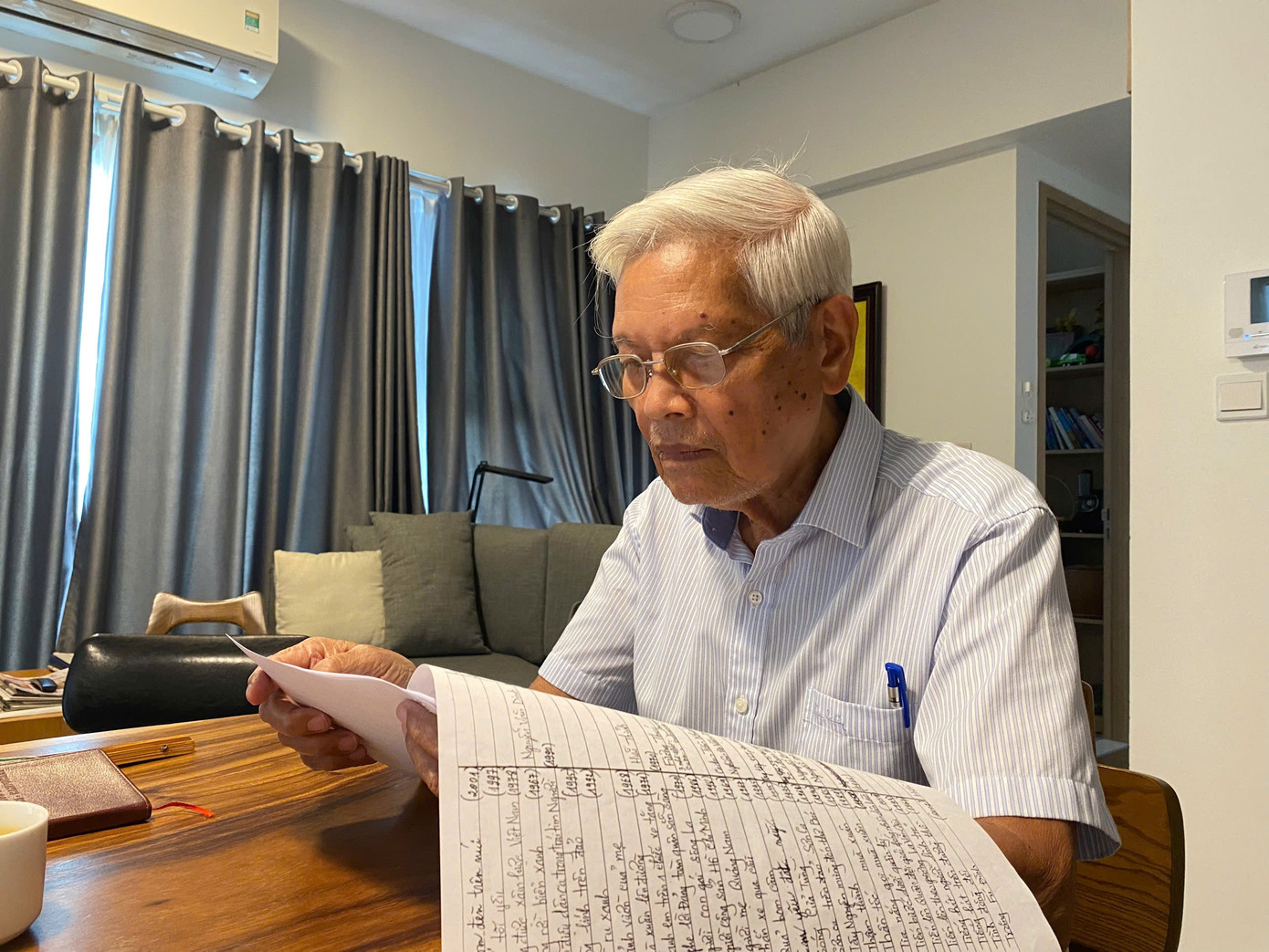 Nhạc sĩ Doãn Nho được biết tới với những ca khúc: Tiến bước dưới quân kỳ; Người con gái sông La; Năm anh em trên một chiếc xe tăng; Chiếc khăn Piêu...