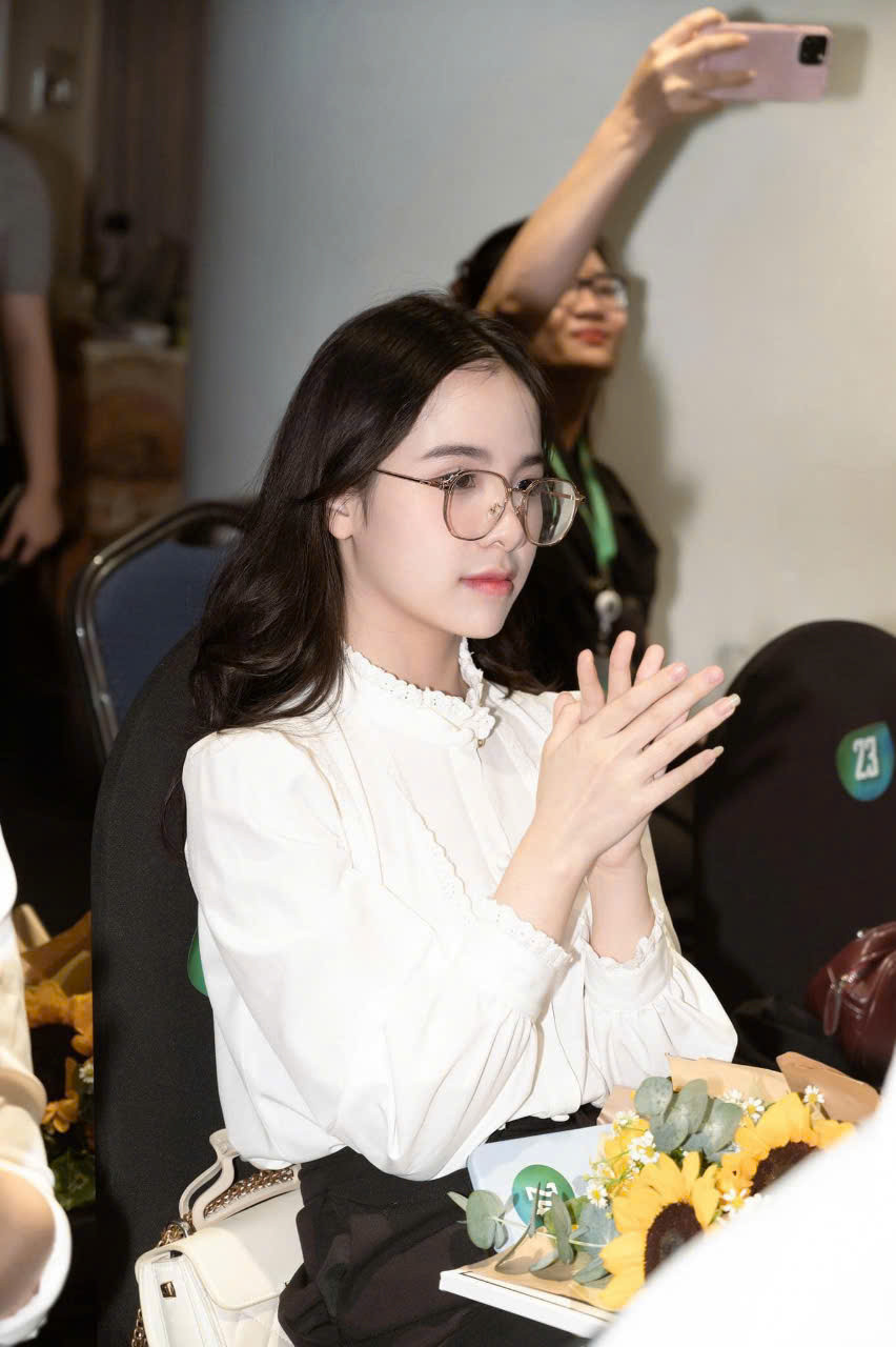 Lê Thùy Trang, sinh viên năm cuối Trường Đại học Ngoại thương.