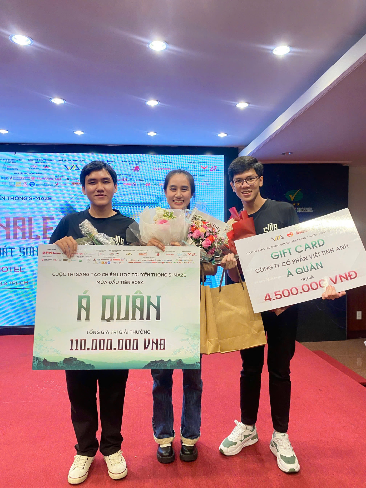 Minh Nhựt là trưởng đội thi đạt Giải Á Quân Cuộc thi Sáng tạo chiến lược truyền thông S-MAZE năm 2024.