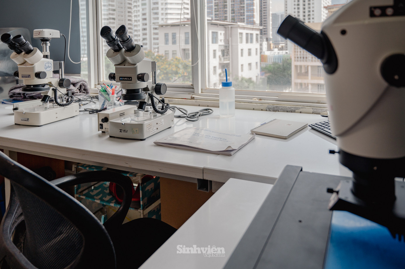 "Góc nghiên cứu" của sinh viên. "Góc nghiên cứu" của sinh viên.