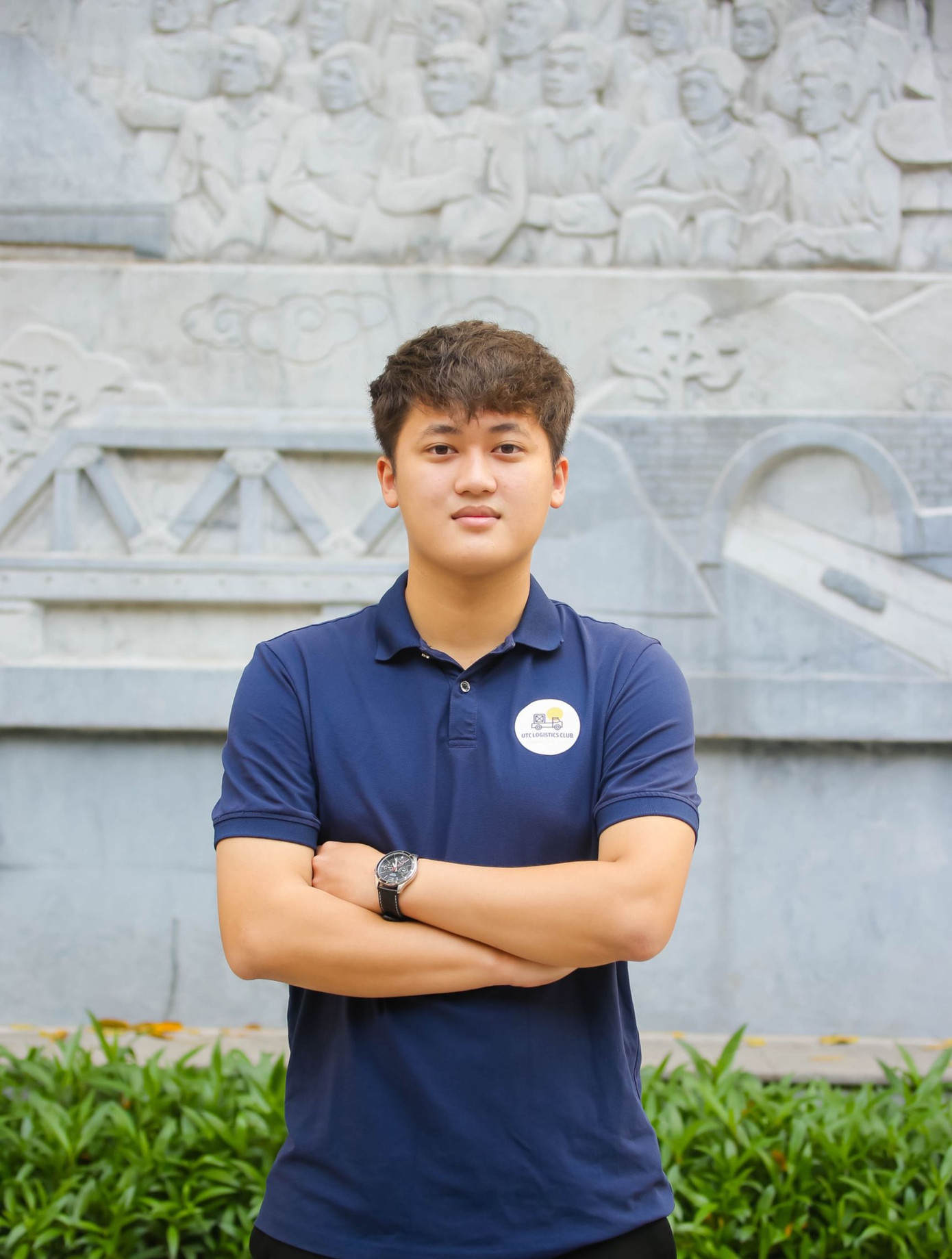 Trần Đình Hoàng sinh ra và lớn lên trên mảnh đất Đức Thọ, tỉnh Hà Tĩnh. Trần Đình Hoàng sinh ra và lớn lên trên mảnh đất Đức Thọ, tỉnh Hà Tĩnh.