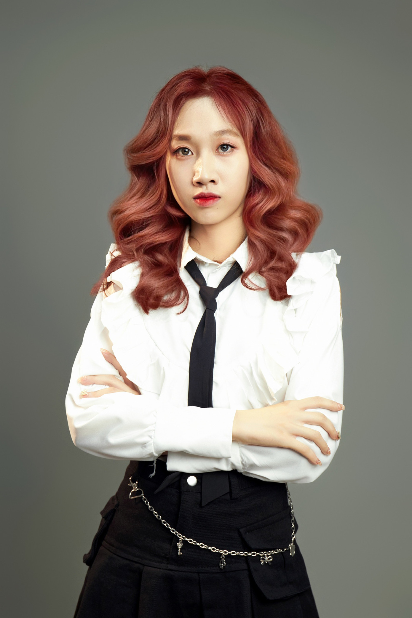 Đặng Diệu Anh (sinh năm 2003) đang là sinh viên năm ba, chuyên ngành Luật quốc tế, Học viện Ngoại giao.