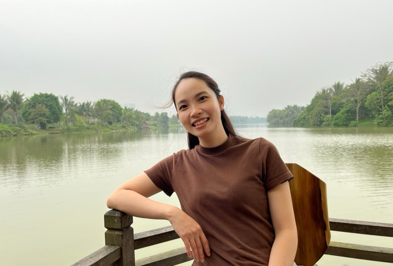 TS Văn học Nguyễn Minh Thu: "Đề này vốn nằm trong dự đoán của nhiều giáo viên, thí sinh có thể dễ dàng hoàn thành."